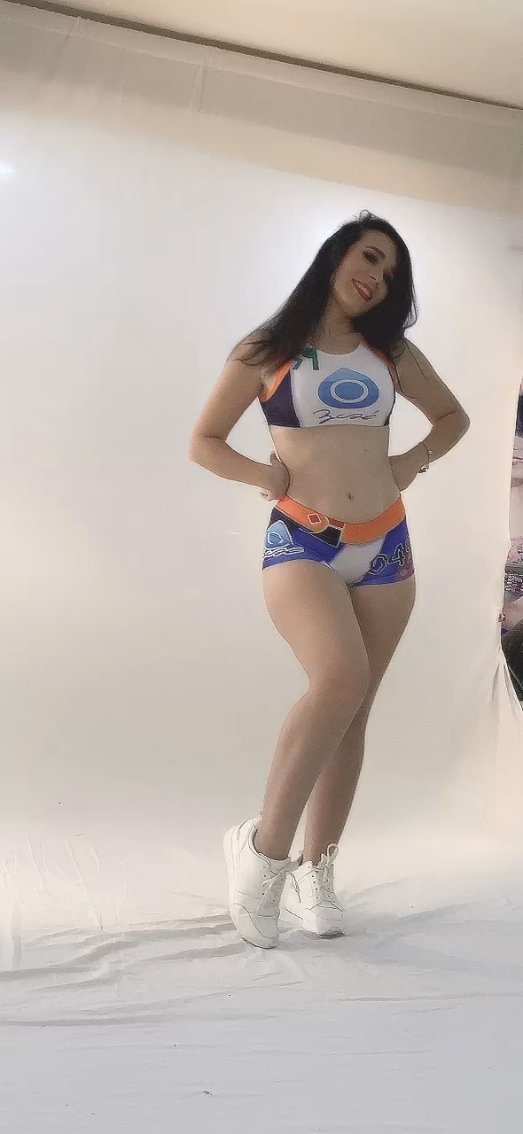 Caroangulito as Nessa — cosplay photo 17 of 33