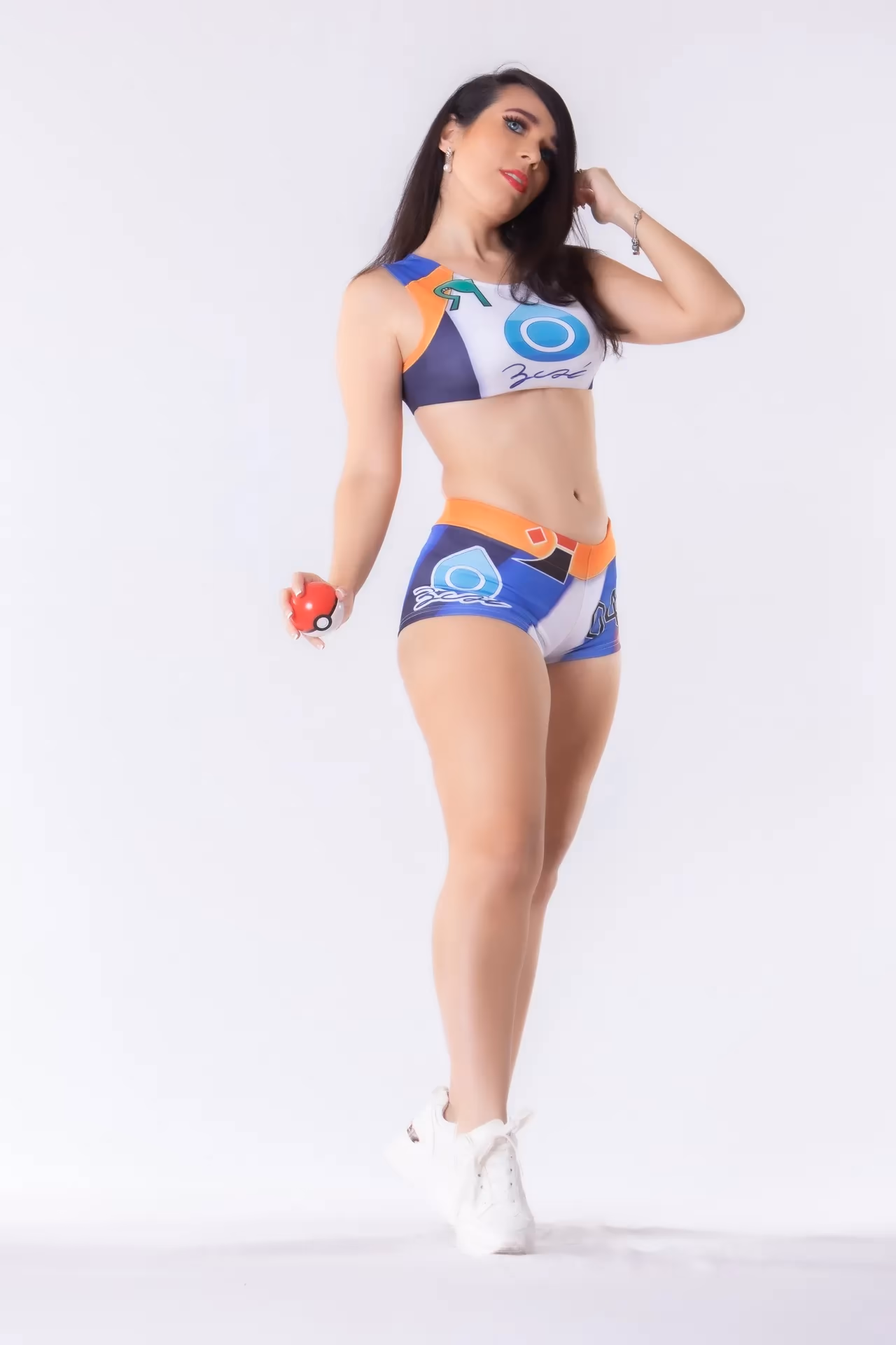 Caroangulito as Nessa — cosplay photo 4 of 13