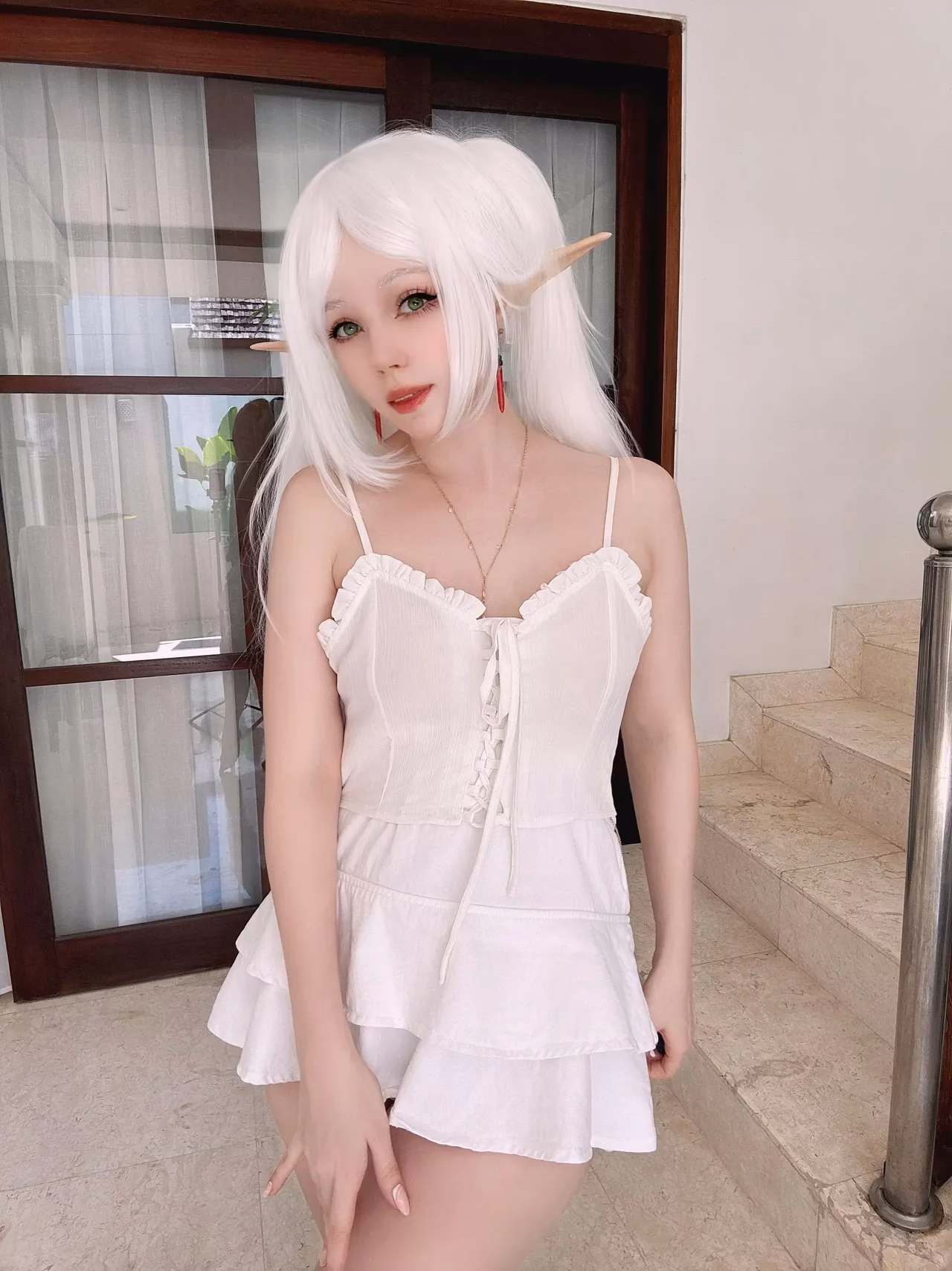 Caticornplay as Frieren — cosplay photo 3 of 26