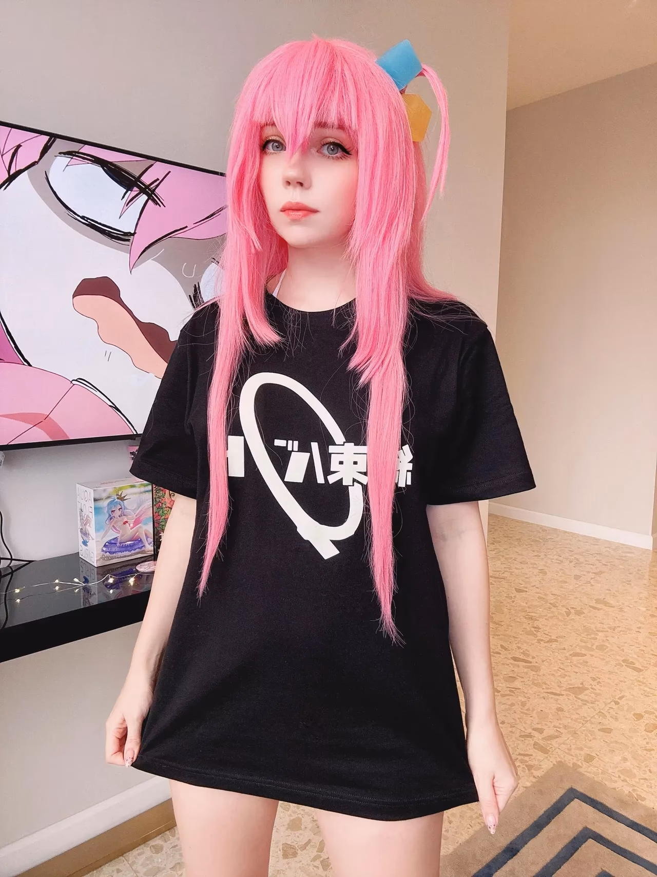 Caticornplay as Hitori Gotoh — cosplay photo 3 of 29