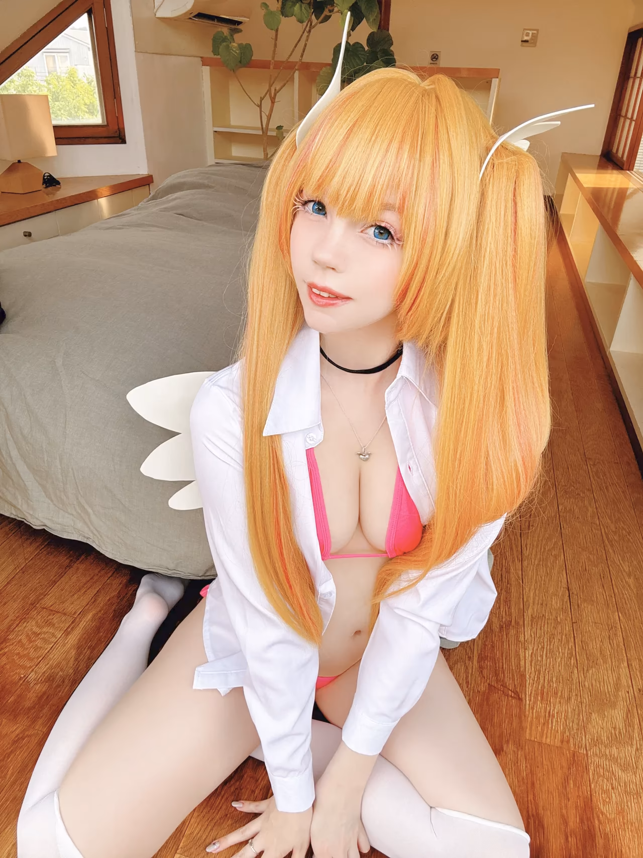 Caticornplay as Lilysa Amano — cosplay photo 15 of 37