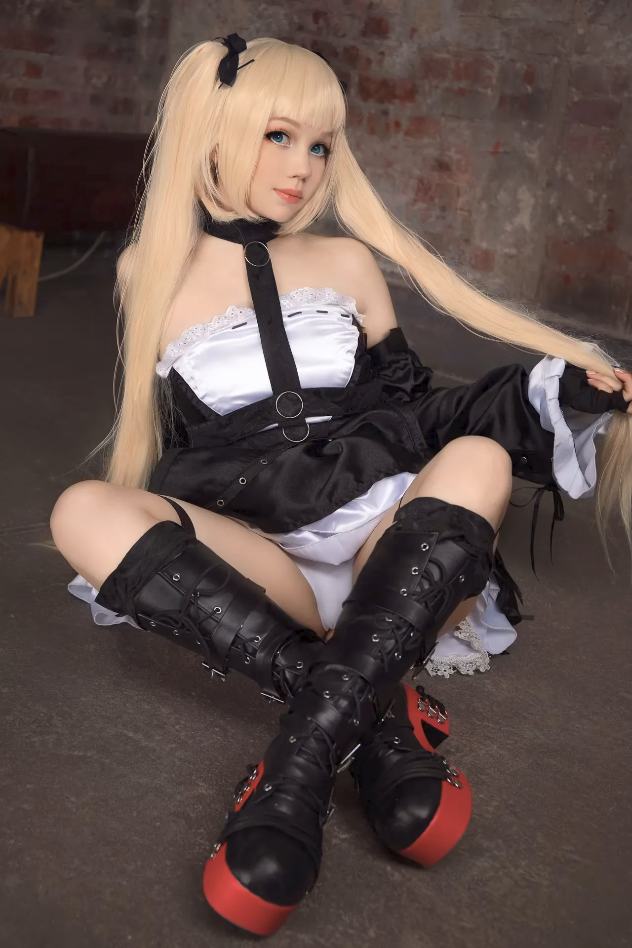 Caticornplay as Marie Rose — cosplay photo 8 of 55