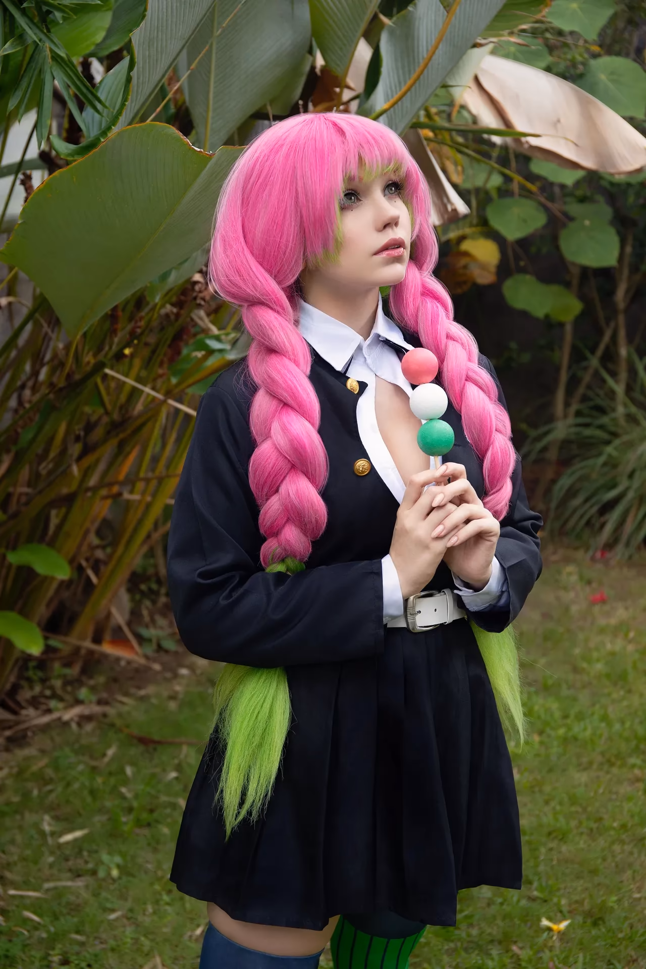 Caticornplay as Mitsuri Kanroji — cosplay photo 3 of 54