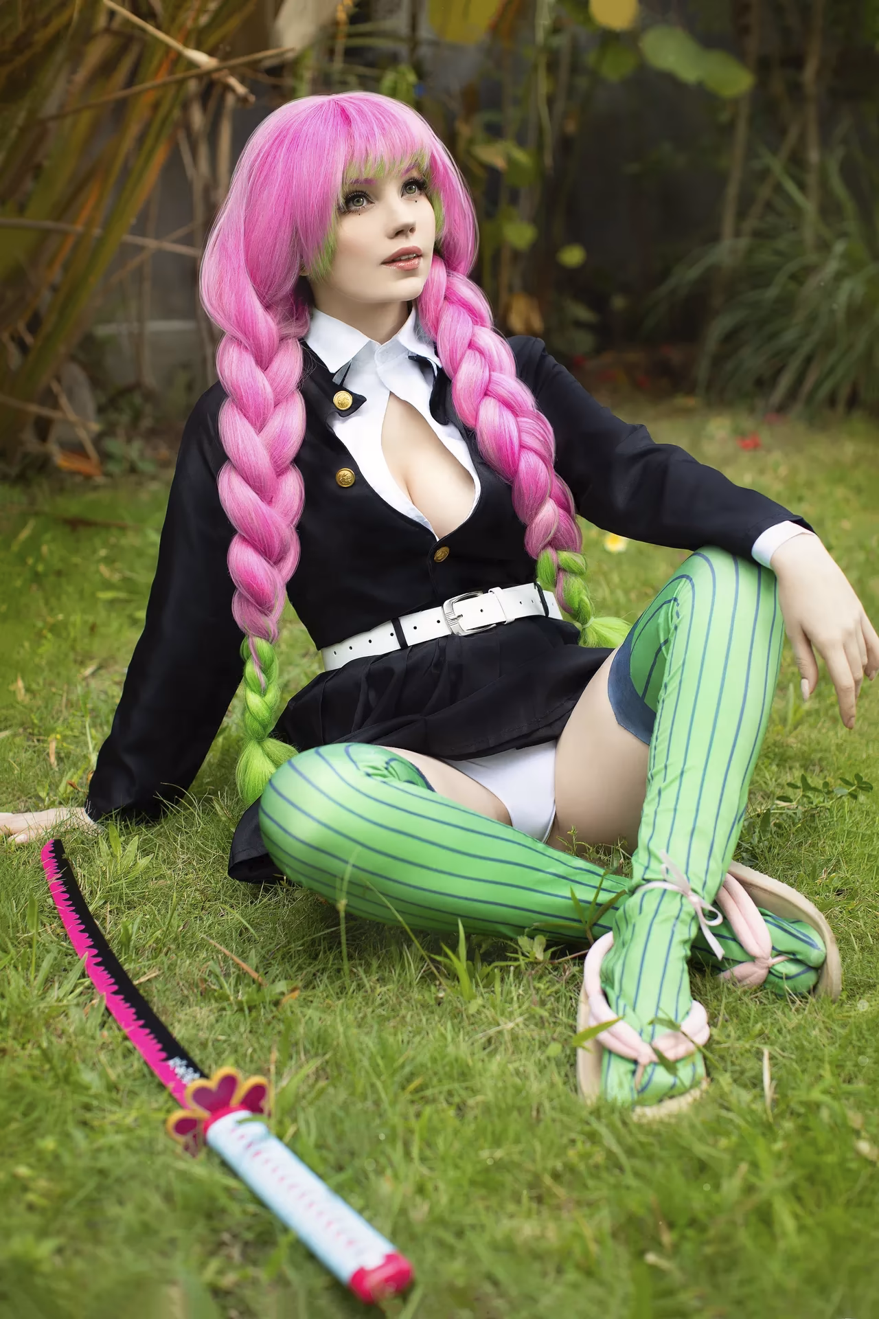 Caticornplay as Mitsuri Kanroji — cosplay photo 8 of 54