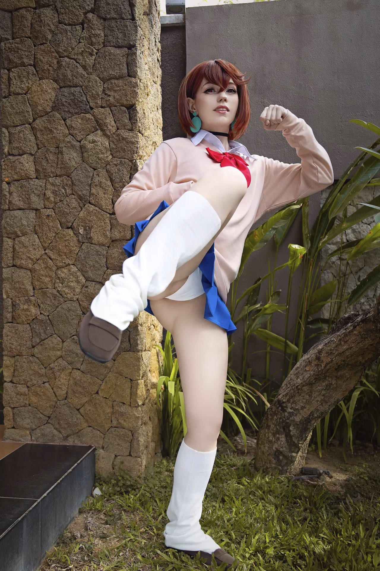 Caticornplay as Momo Ayase — cosplay photo 8 of 62