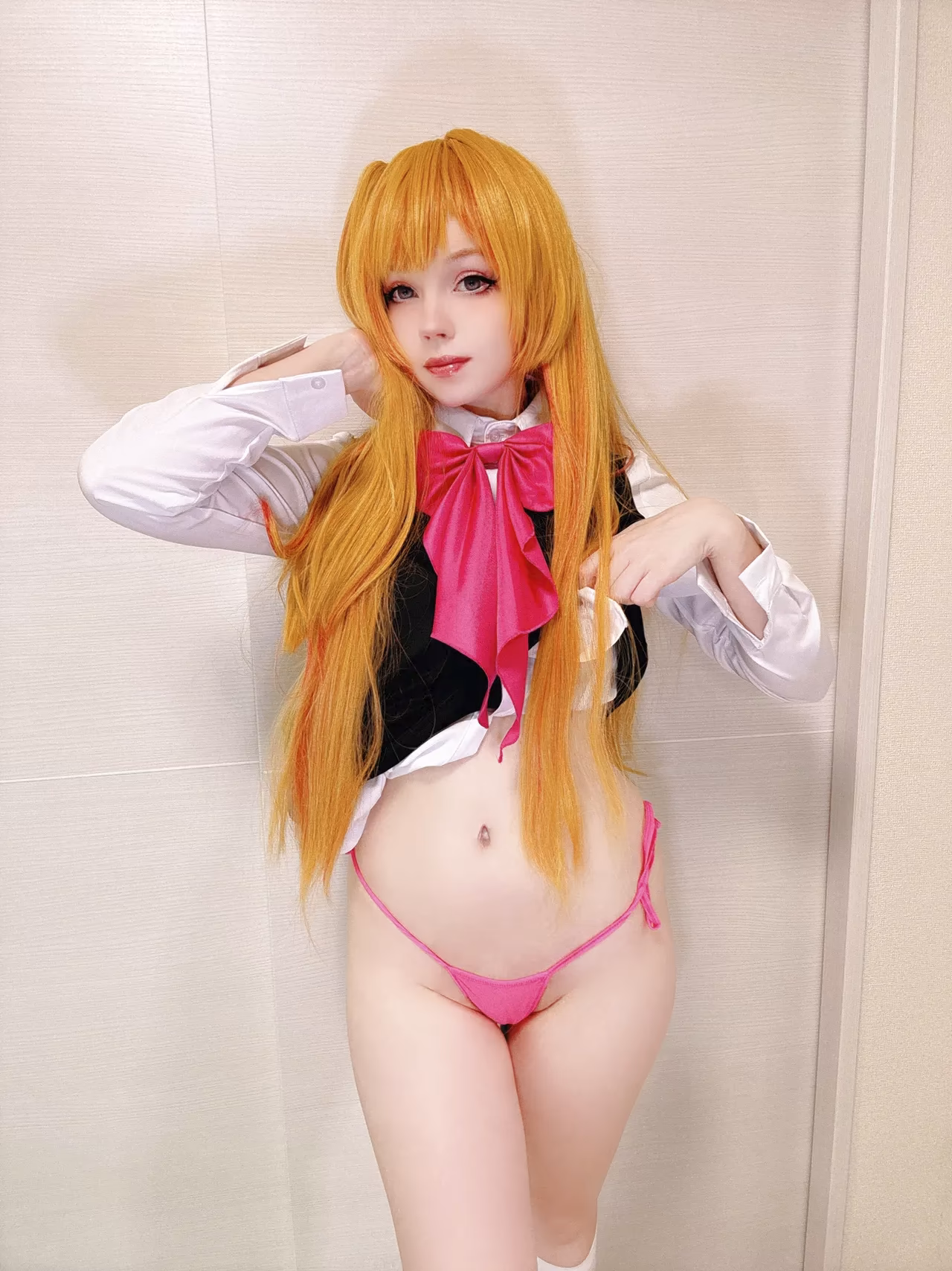 Caticornplay as Ruby Hoshino — cosplay photo 14 of 29