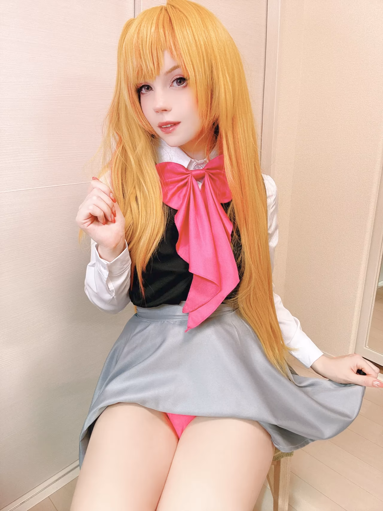 Caticornplay as Ruby Hoshino — cosplay photo 7 of 29