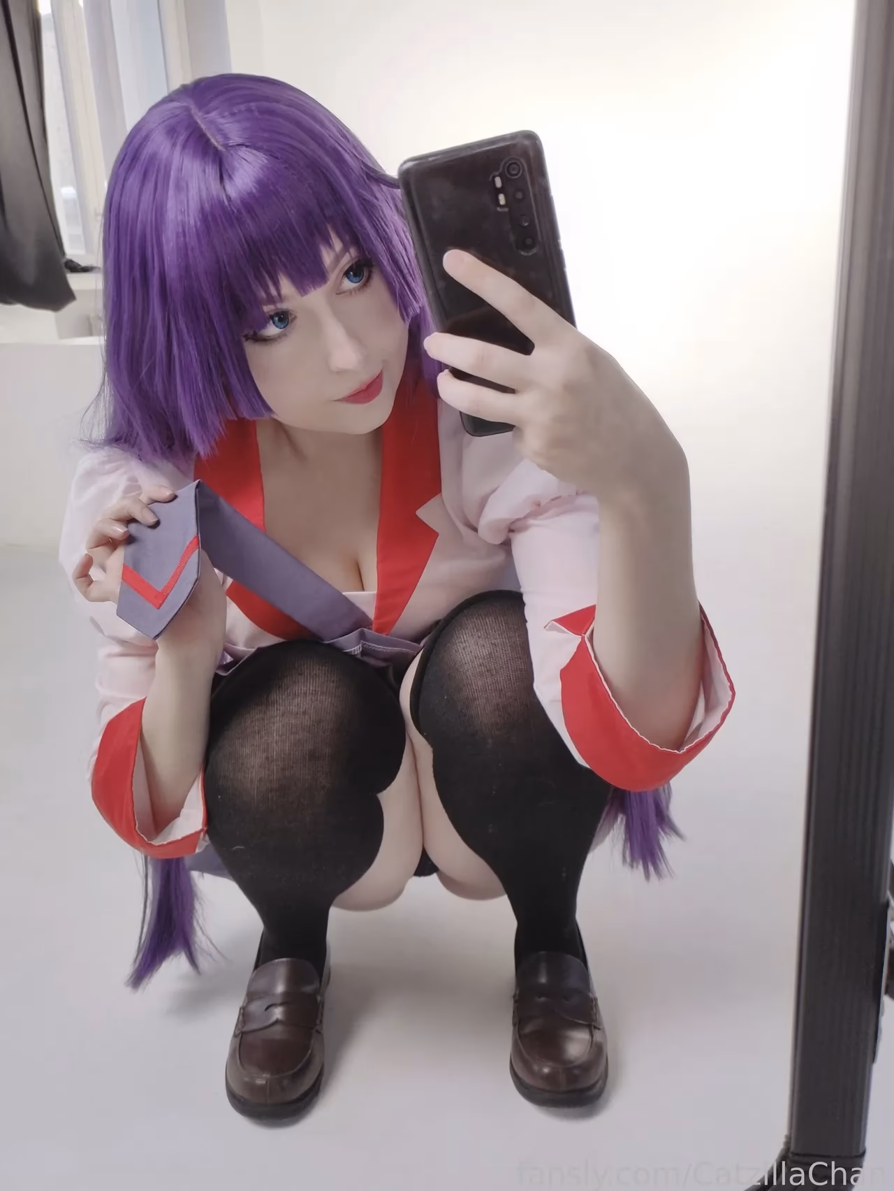 CatzillaChan as Hitagi Senjougahara — cosplay photo 14 of 37
