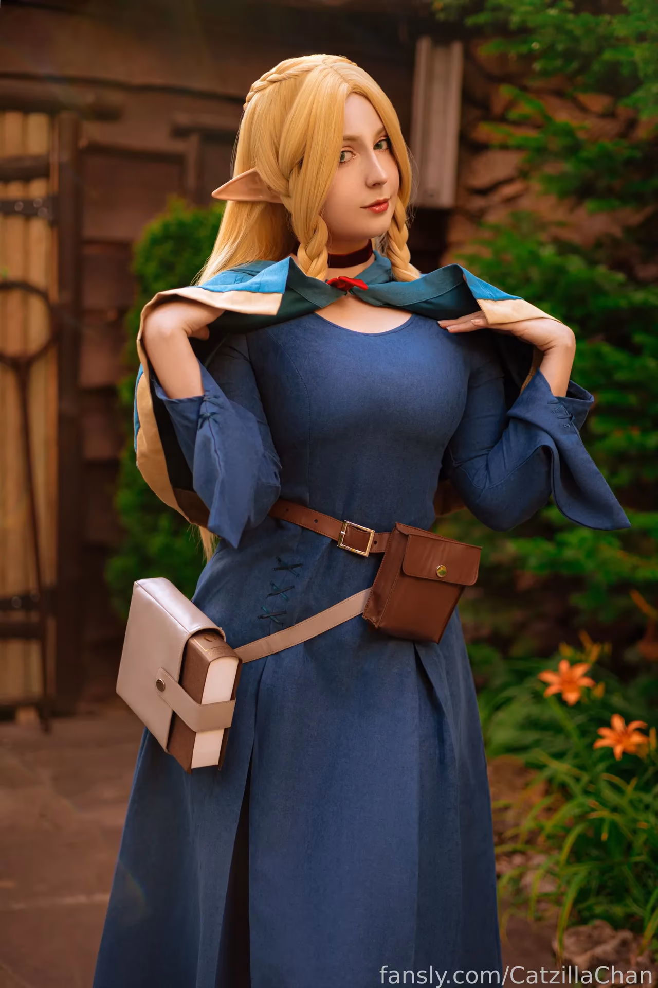 CatzillaChan as Marcille Donato — cosplay photo 2 of 31