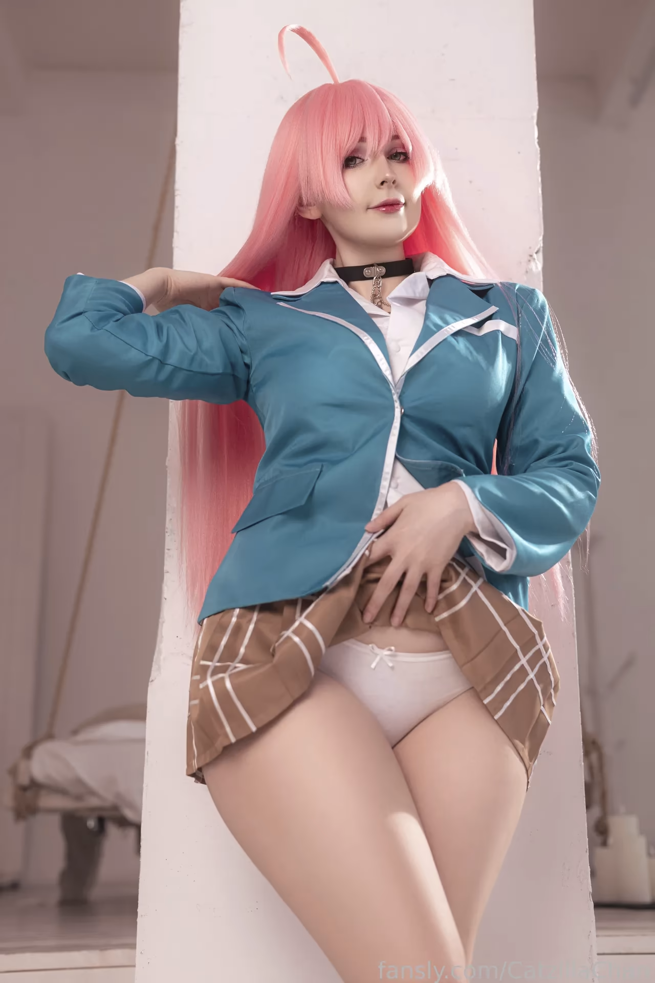 CatzillaChan as Moka Akashiya — cosplay photo 2 of 20