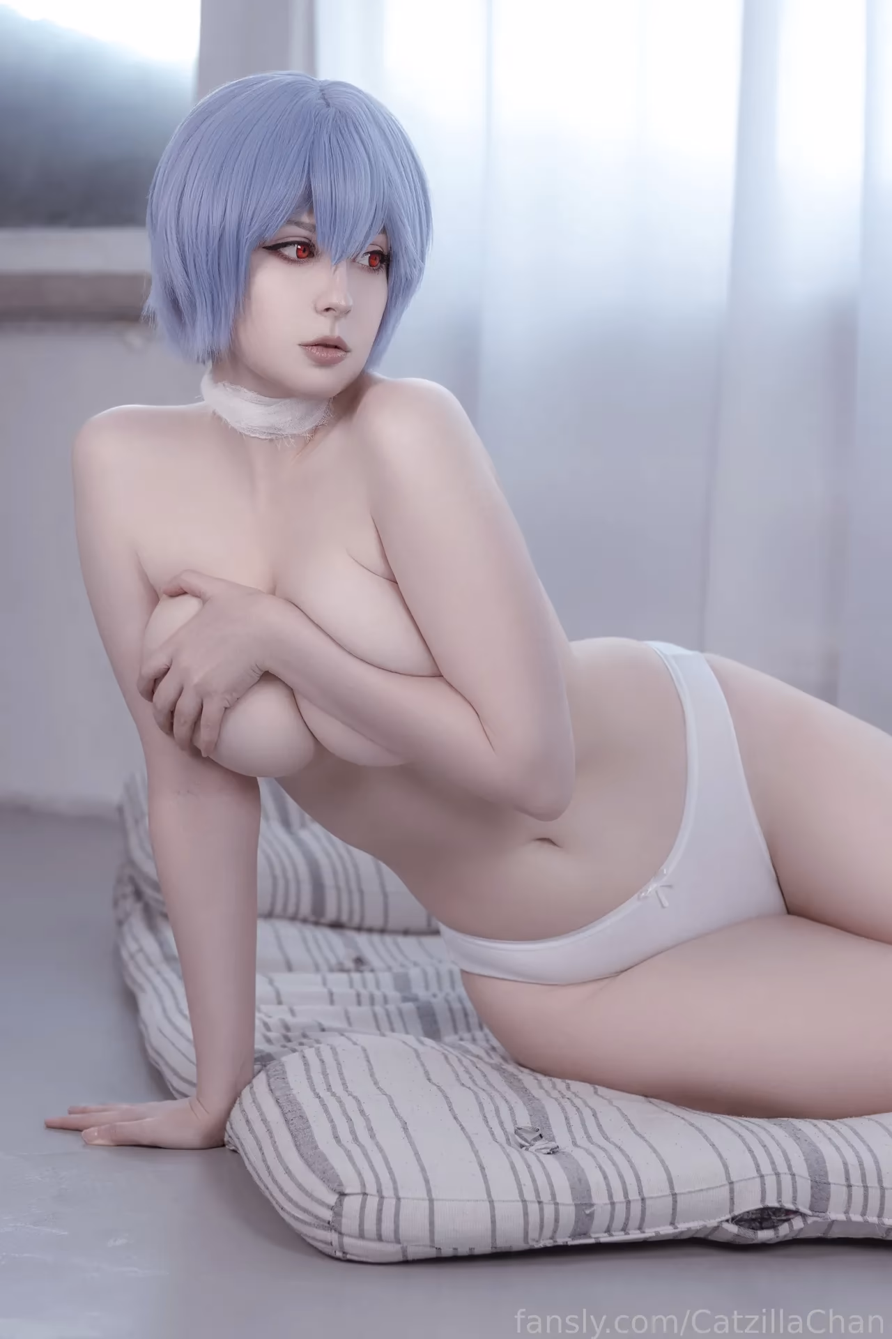 CatzillaChan as Rei Ayanami — cosplay photo 12 of 20