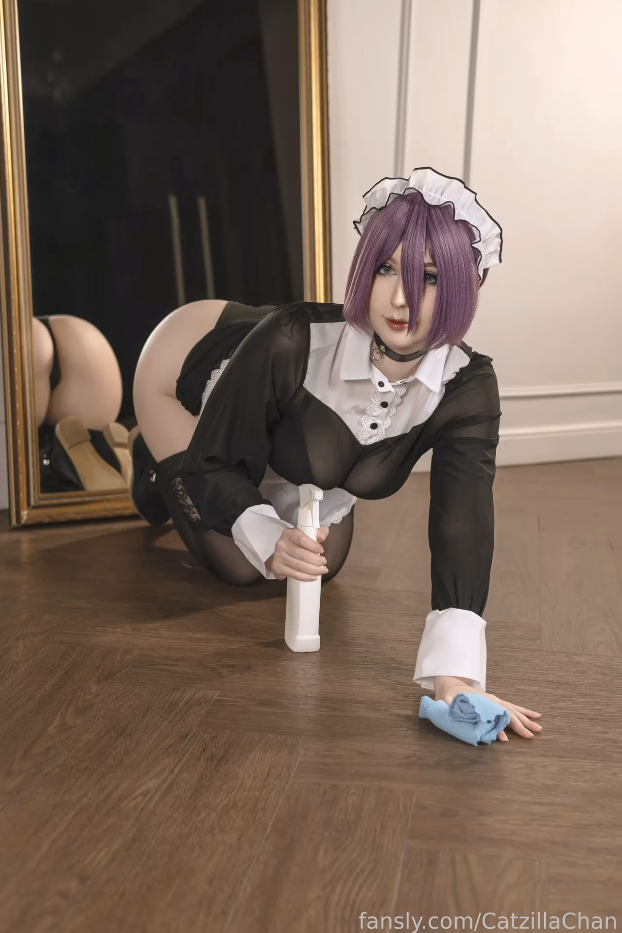 CatzillaChan as Reze — cosplay photo 3 of 18