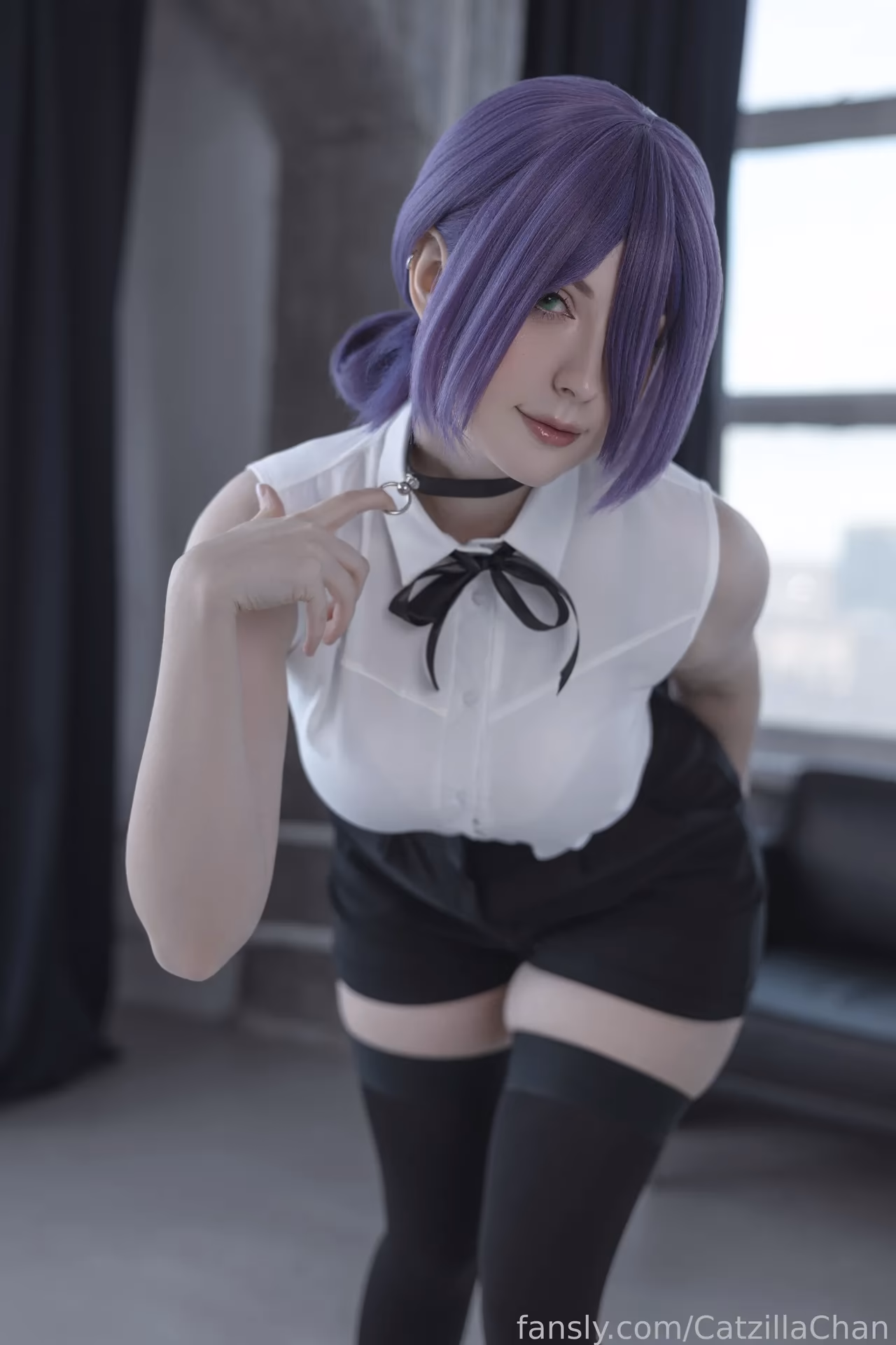 CatzillaChan as Reze — cosplay photo 2 of 19