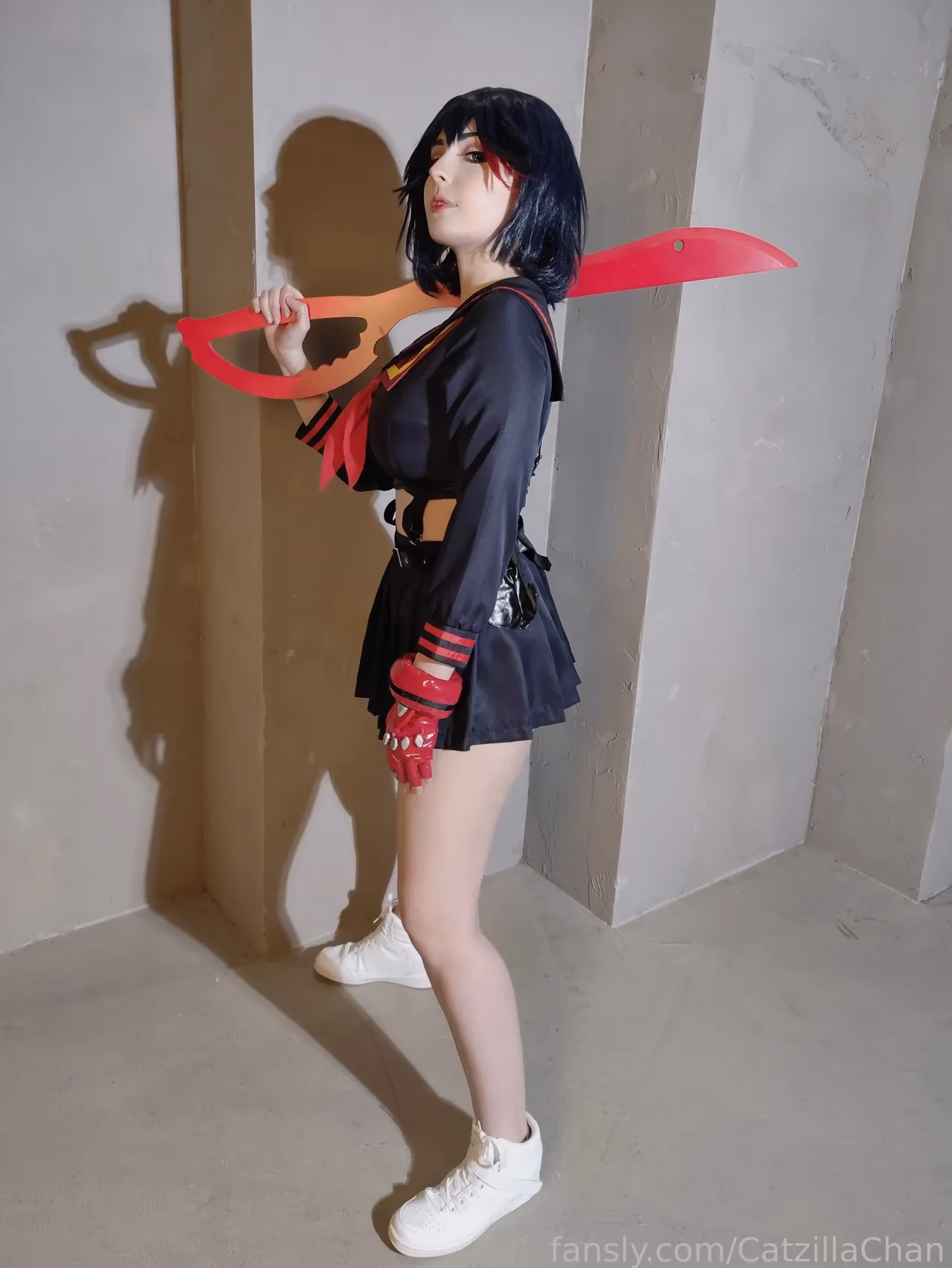 CatzillaChan as Ryuko Matoi — cosplay photo 6 of 36
