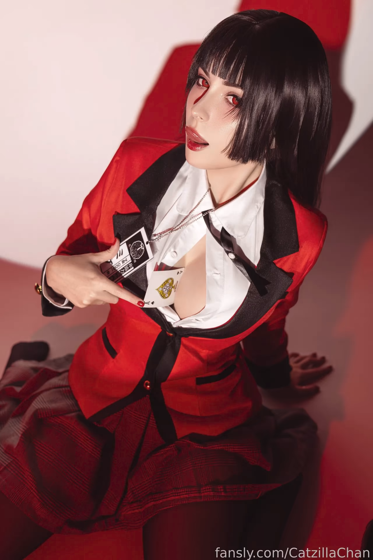 CatzillaChan as Yumeko Jabami — cosplay photo 14 of 39