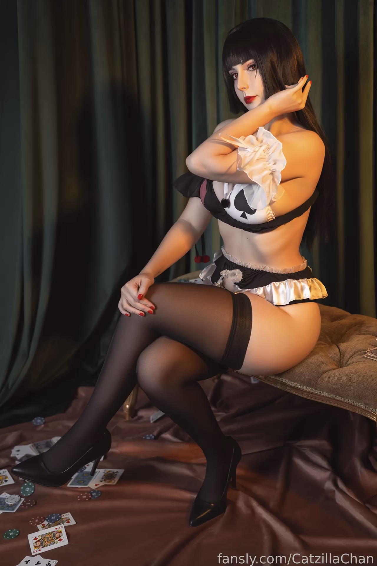 CatzillaChan as Yumeko Jabami — cosplay photo 21 of 39
