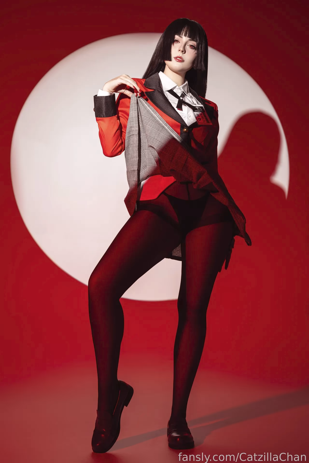CatzillaChan as Yumeko Jabami — cosplay photo 3 of 39