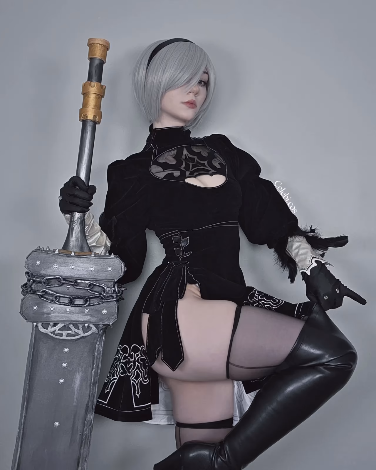 Celebi Cosplays as 2B — cosplay photo 5 of 28