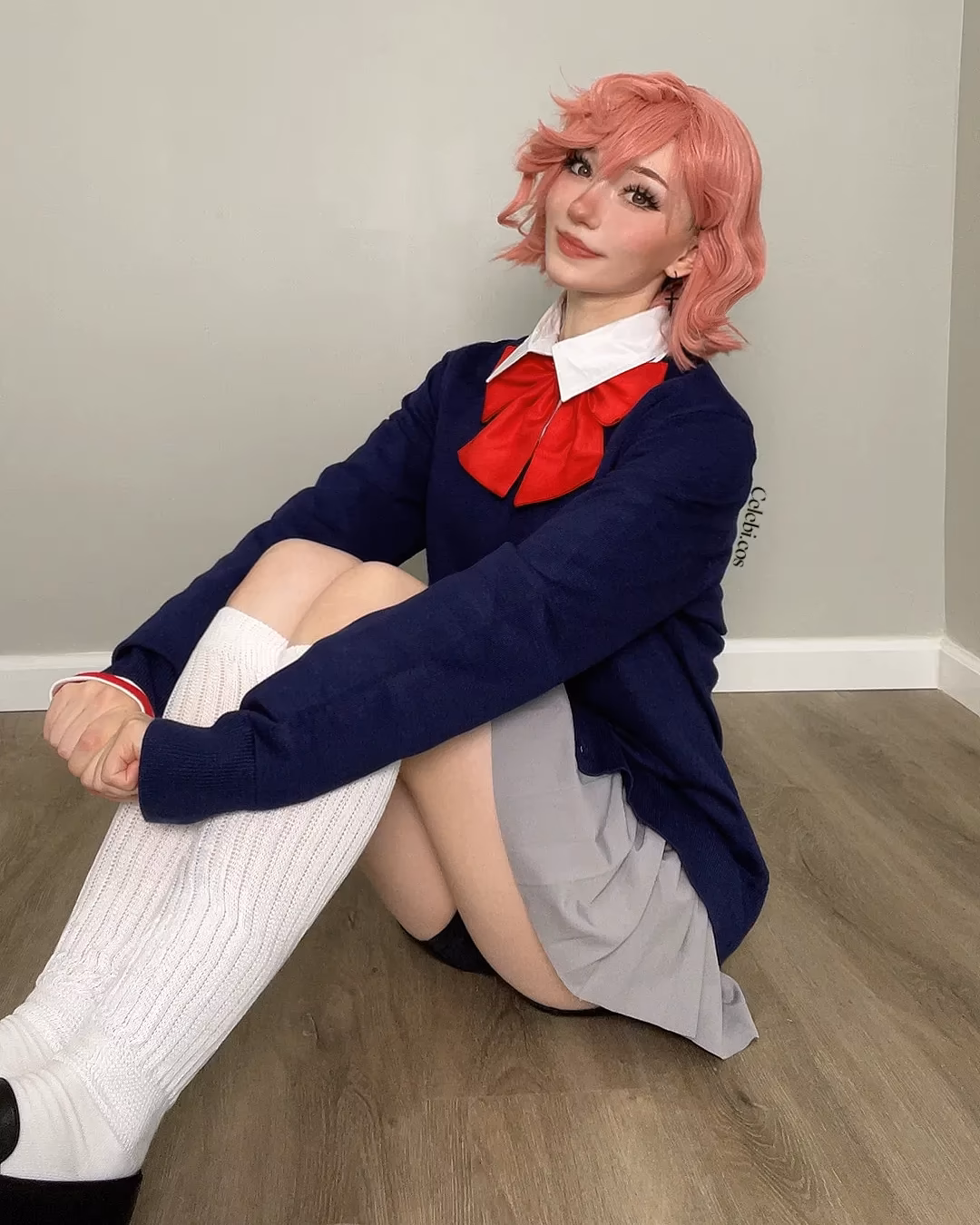 Celebi Cosplays as Aira Shiratori — cosplay photo 4 of 17