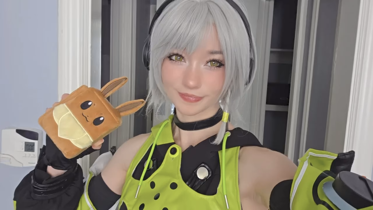 Celebi Cosplays as Anby Demara — cosplay photo 10 of 13