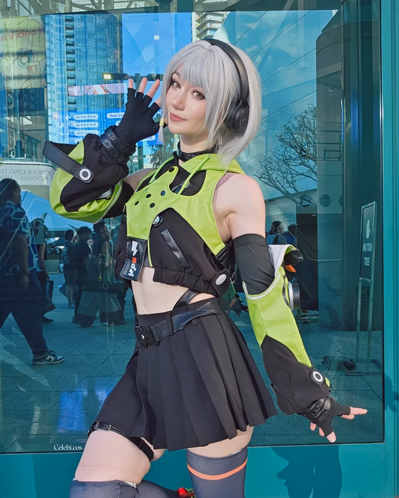 Celebi Cosplays as Anby Demara — cosplay photo 5 of 13