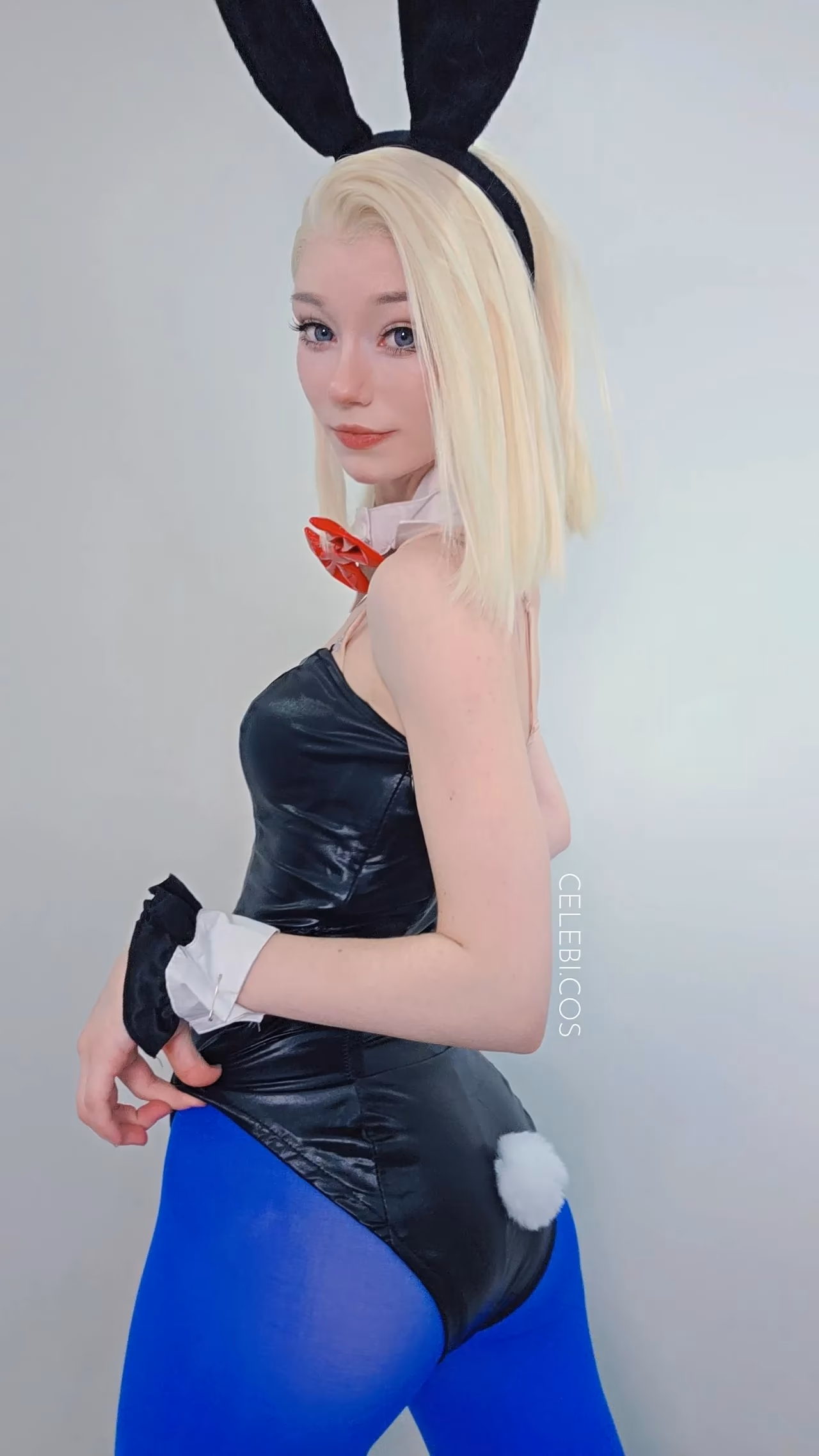 Celebi Cosplays as Android 18 — cosplay photo 9 of 14