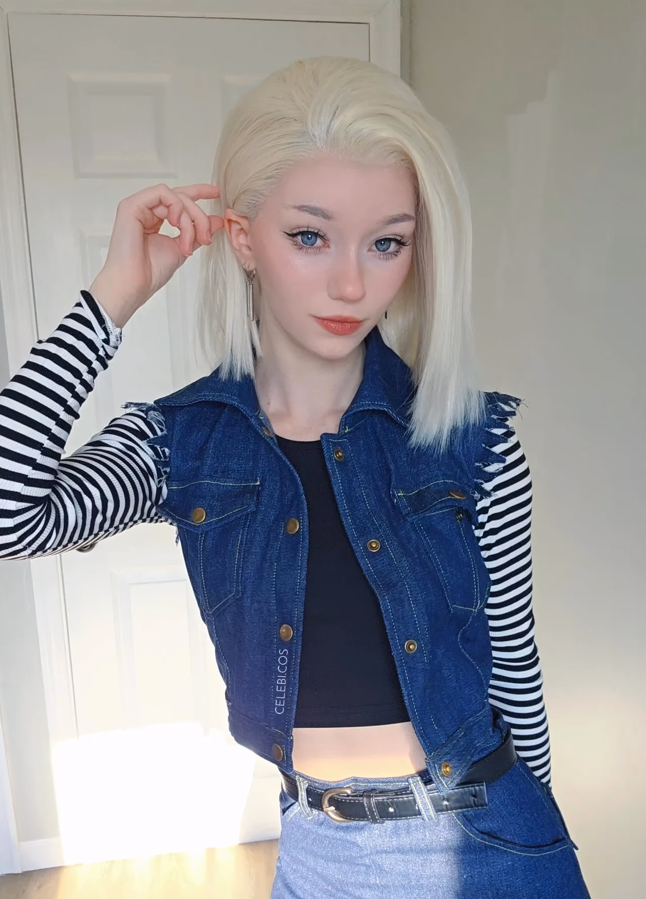 Celebi Cosplays as Android 18 — cosplay photo 10 of 15