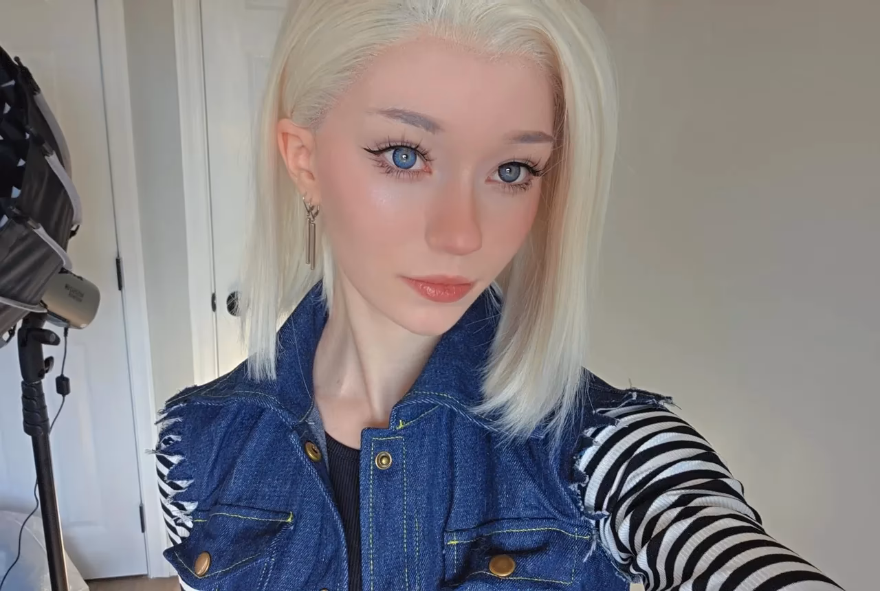 Celebi Cosplays as Android 18 — cosplay photo 11 of 15