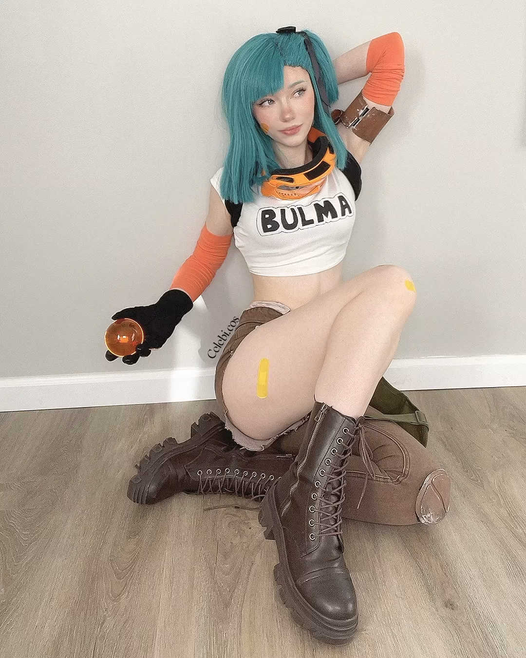 Celebi Cosplays as Bulma — cosplay photo 5 of 26