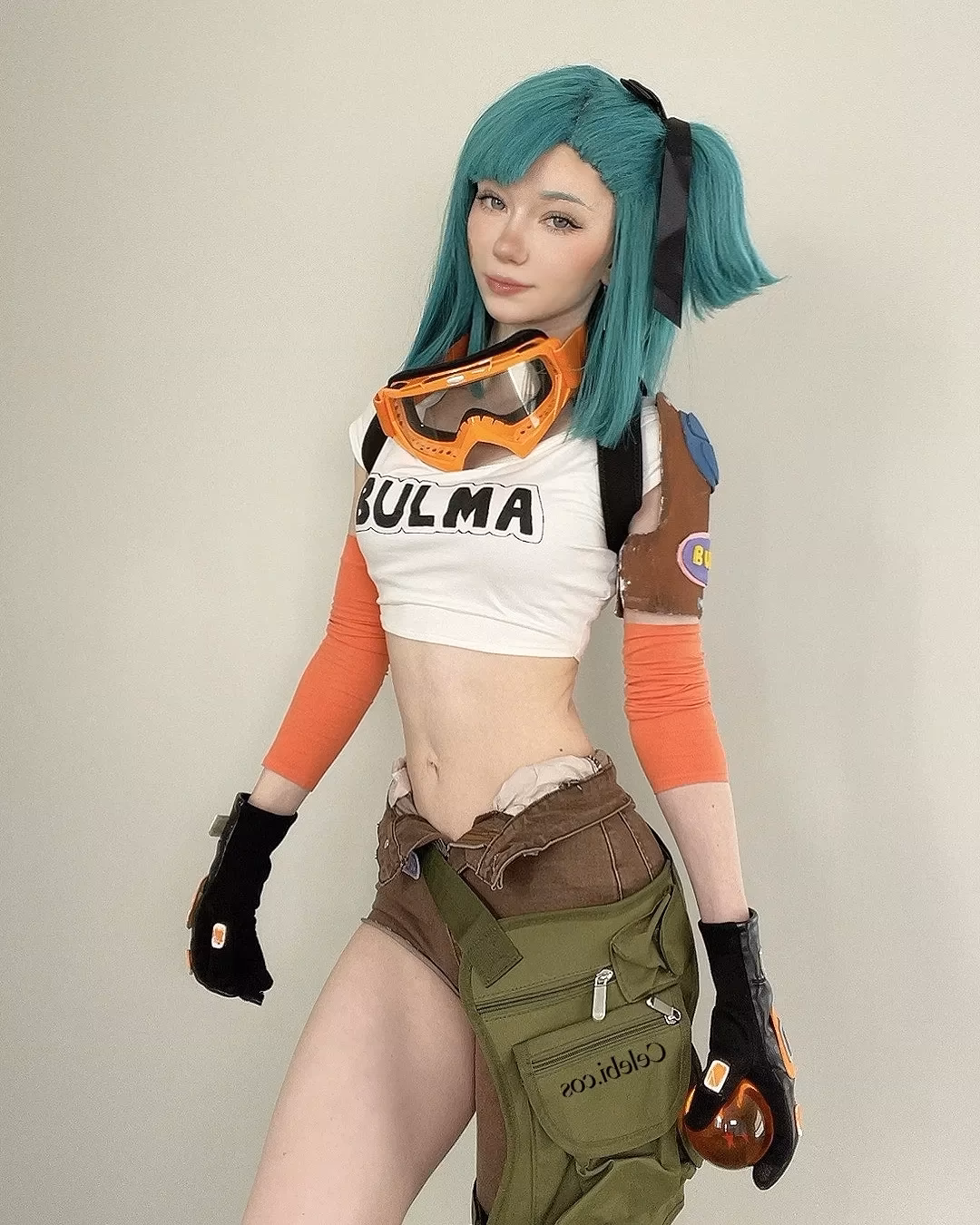 Celebi Cosplays as Bulma — cosplay photo 9 of 26