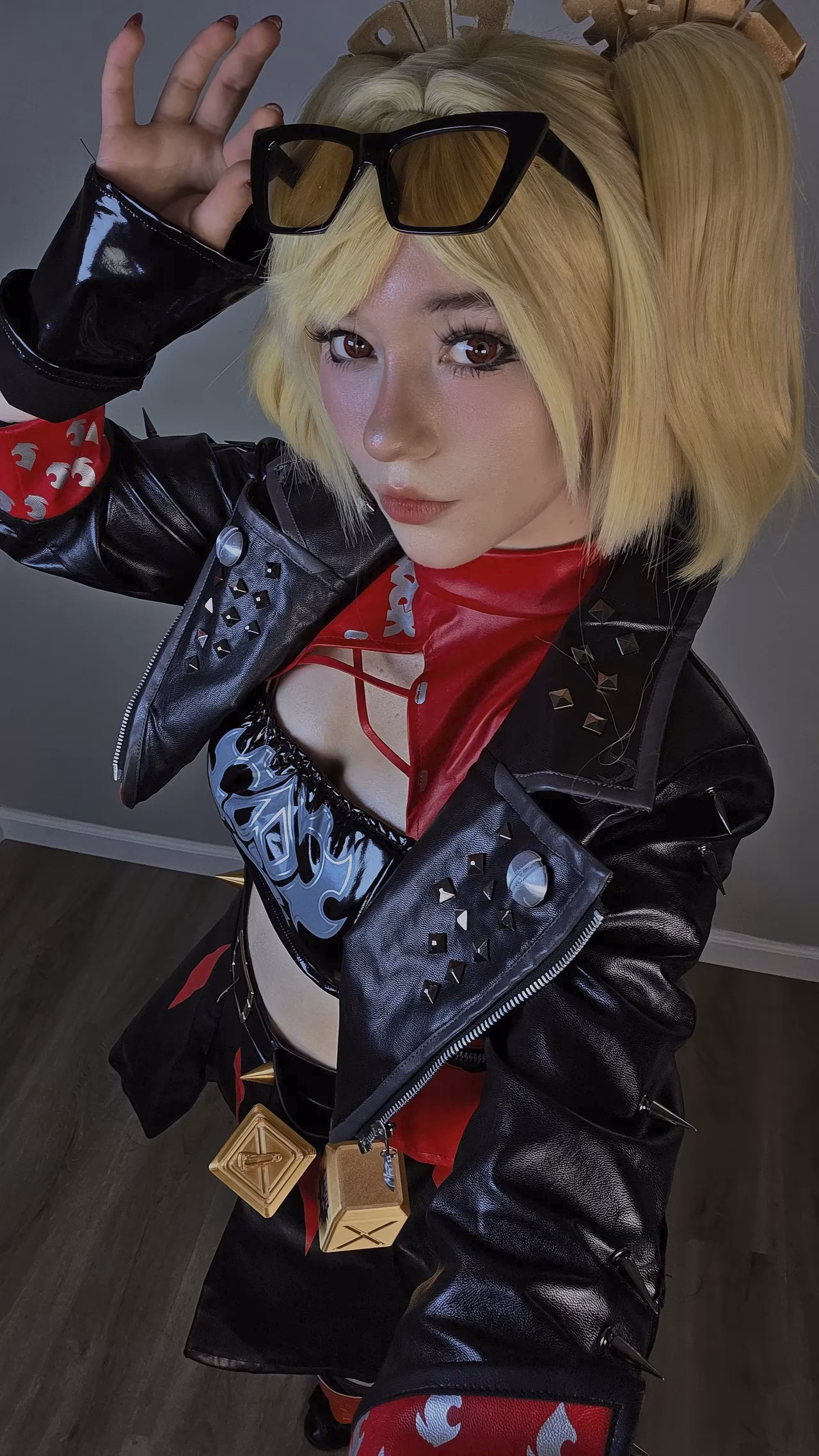 Celebi Cosplays as Burnice White — cosplay photo 17 of 21