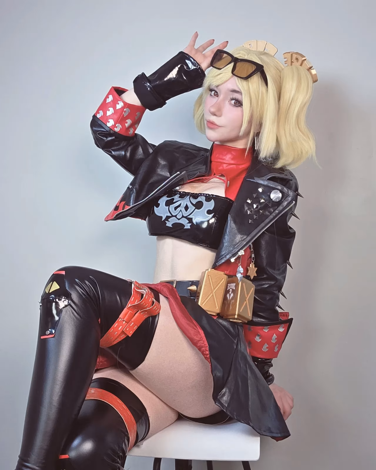 Celebi Cosplays as Burnice White — cosplay photo 8 of 21