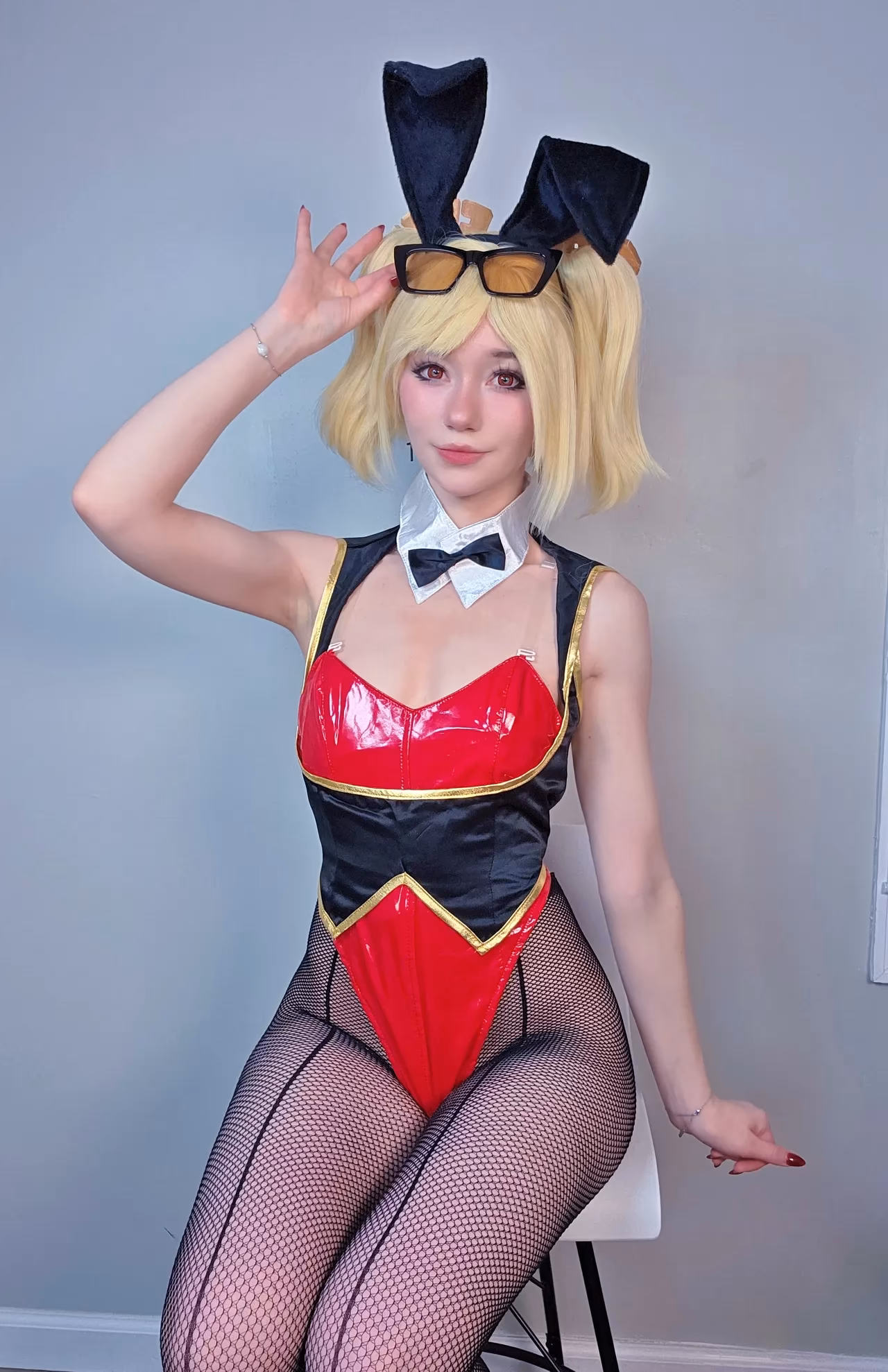 Celebi Cosplays as Burnice White — cosplay photo 7 of 13