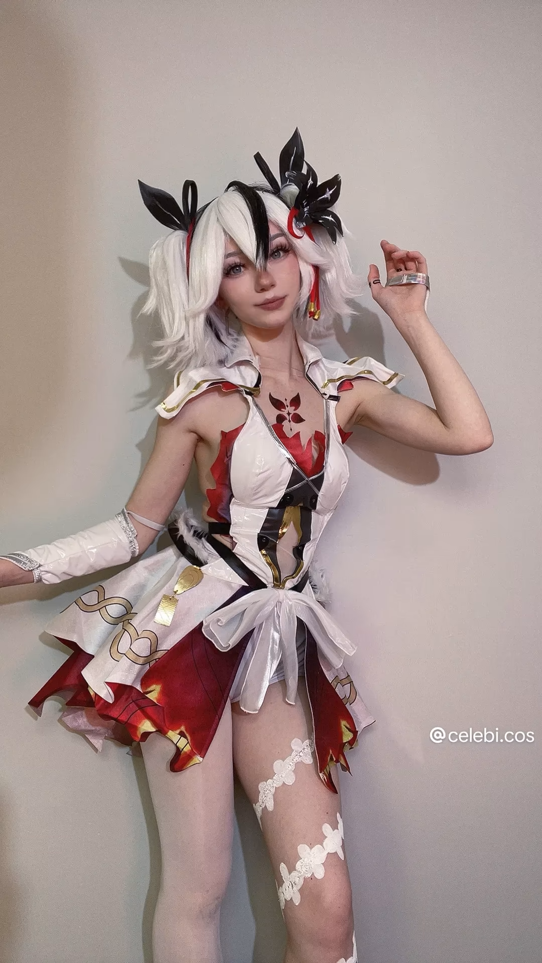 Celebi Cosplays as Camellya — cosplay photo 2 of 16
