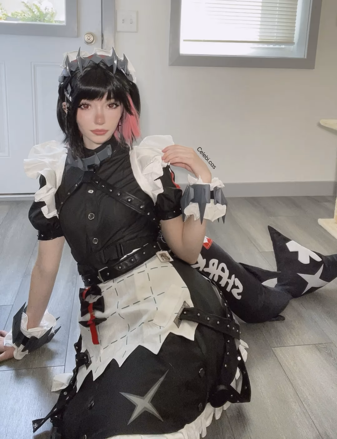 Celebi Cosplays as Ellen Joe — cosplay photo 15 of 23