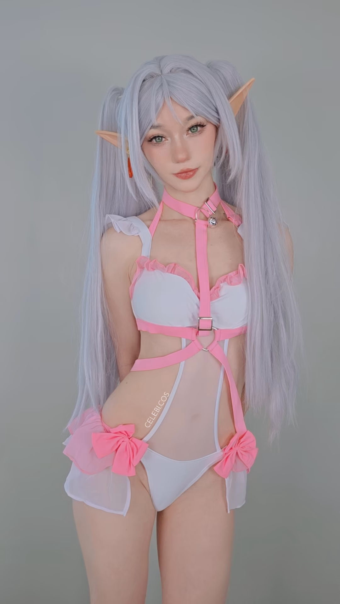 Celebi Cosplays as Frieren — cosplay photo 6 of 19
