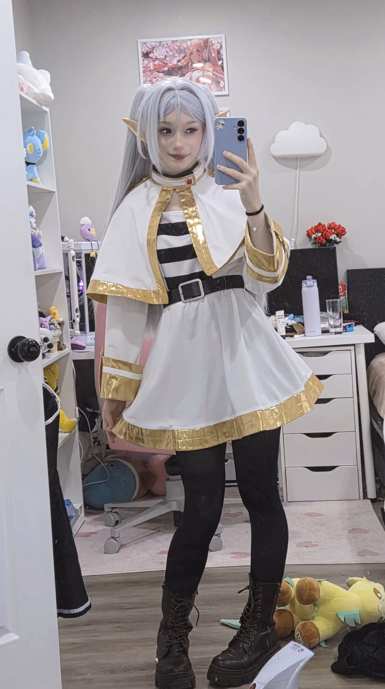 Celebi Cosplays as Frieren — cosplay photo 9 of 13