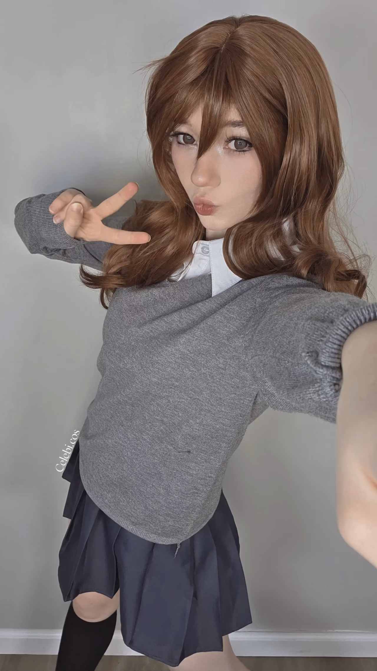 Celebi Cosplays as Kyoko Hori — cosplay photo 5 of 12