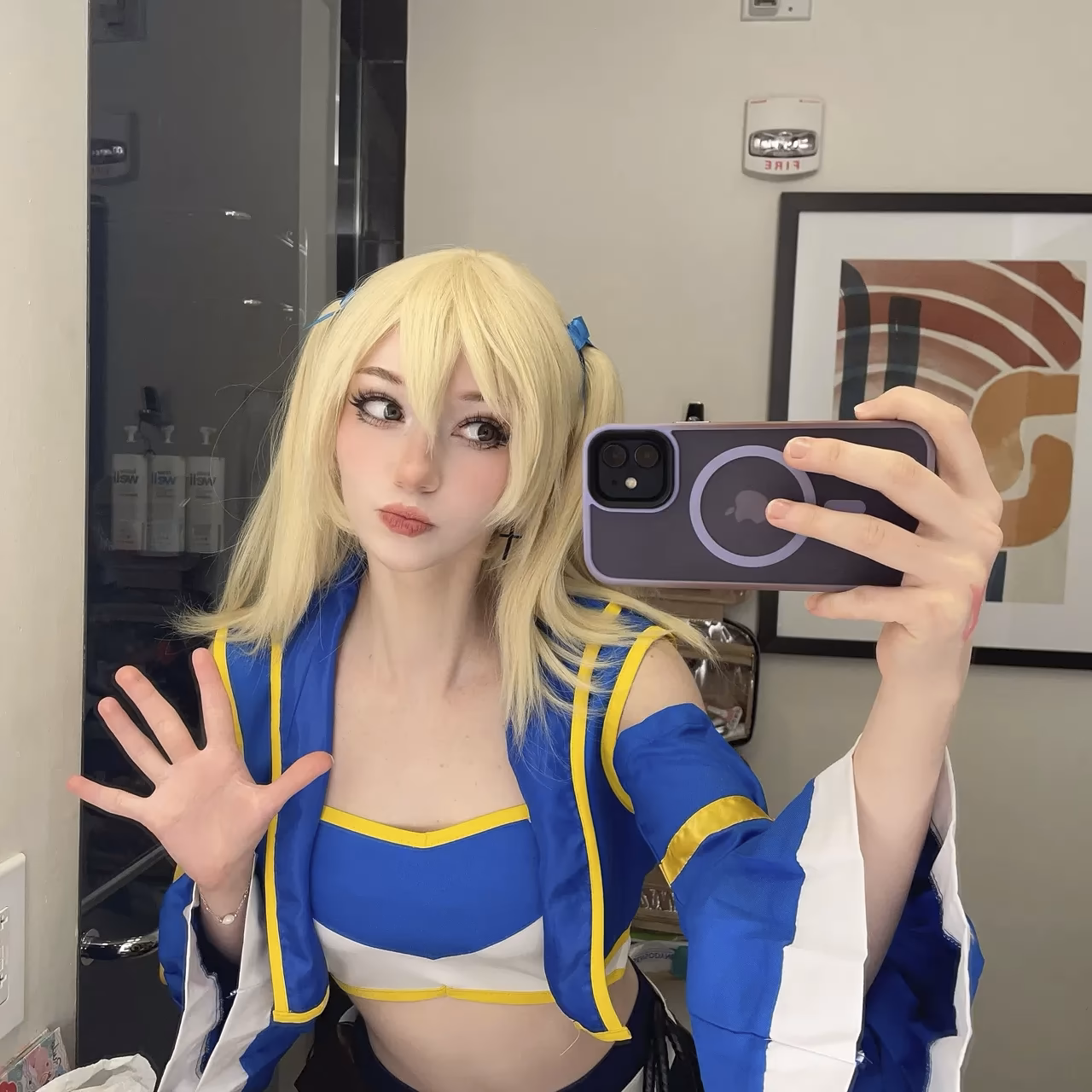 Celebi Cosplays as Lucy Heartfilia — cosplay photo 7 of 11