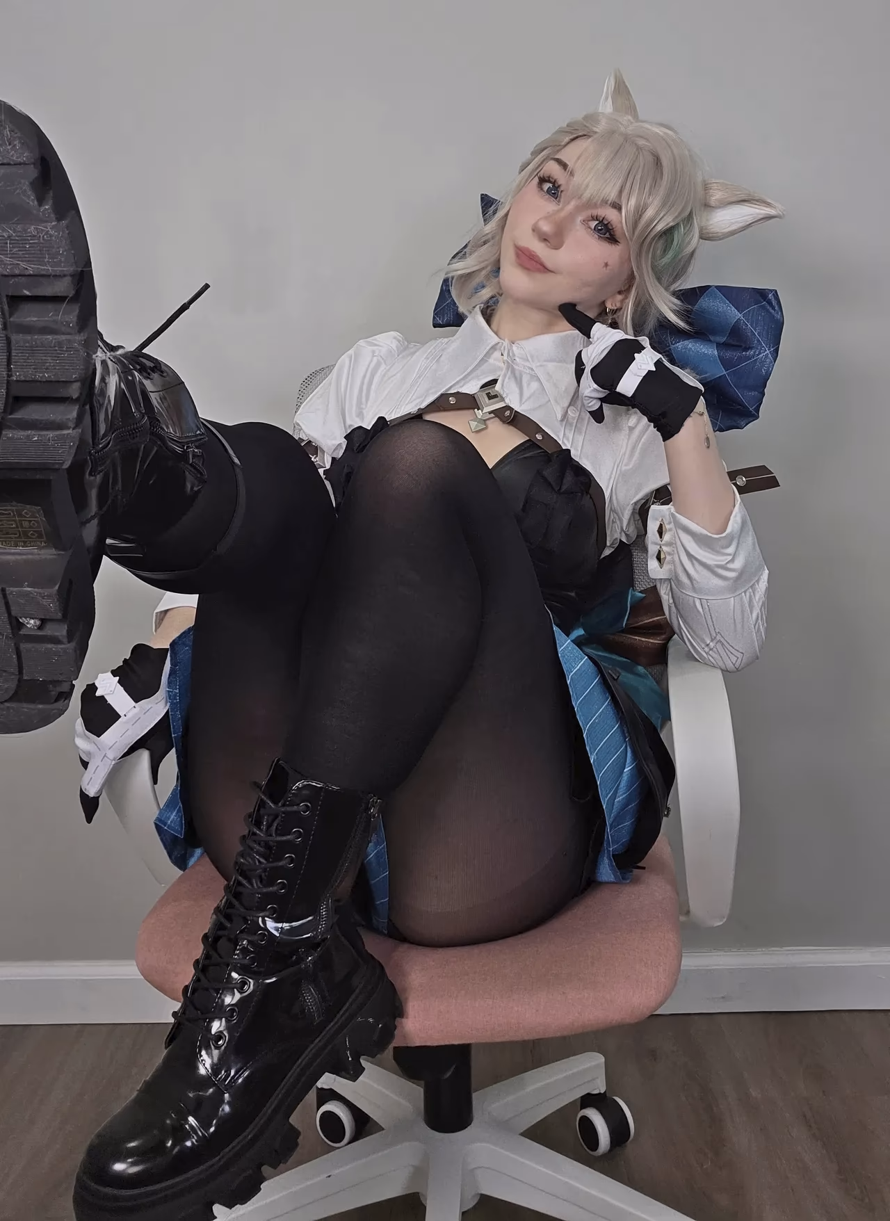 Celebi Cosplays as Lynette — cosplay photo 11 of 23