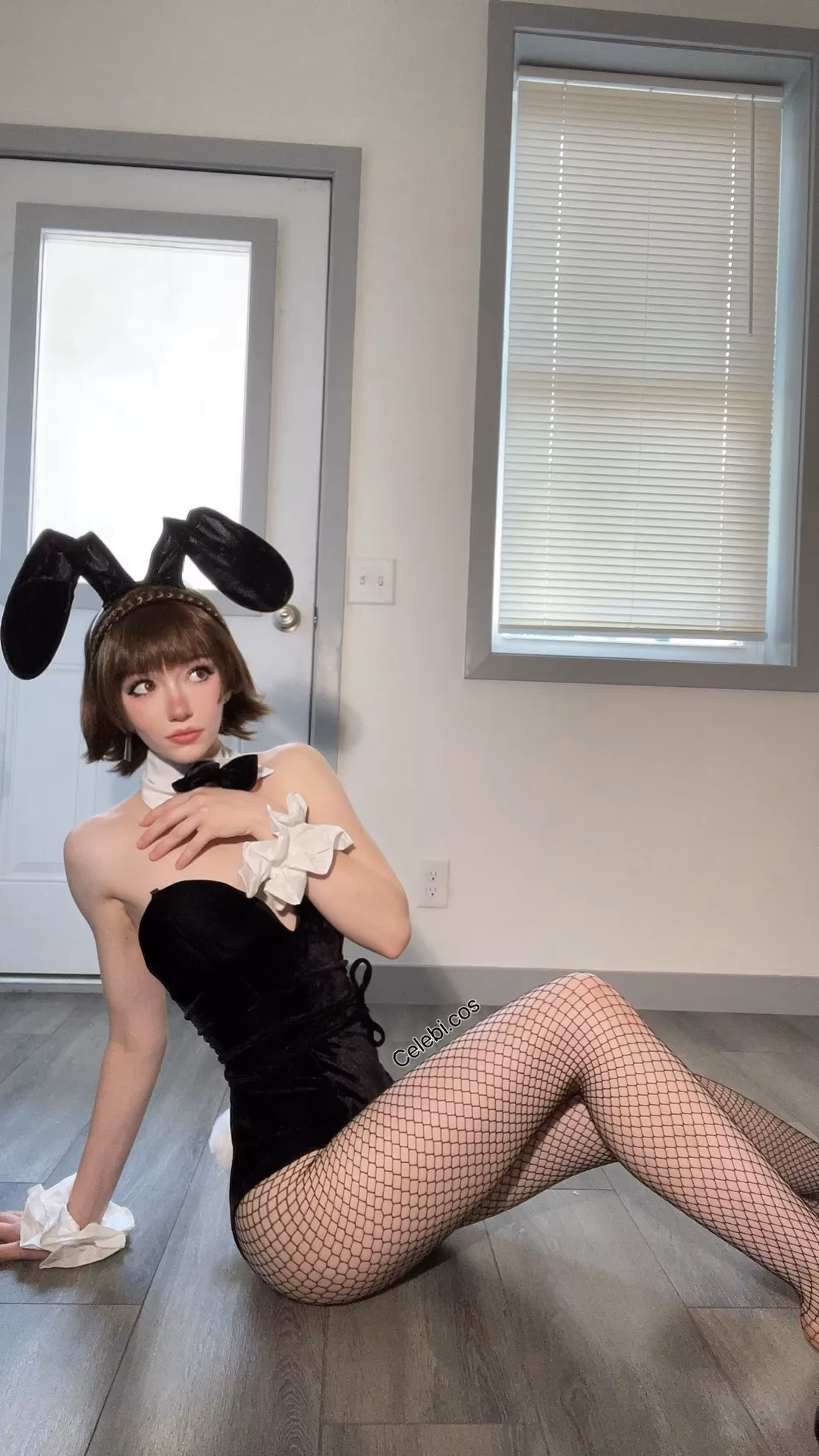 Celebi Cosplays as Makoto Niijima — cosplay photo 3 of 10