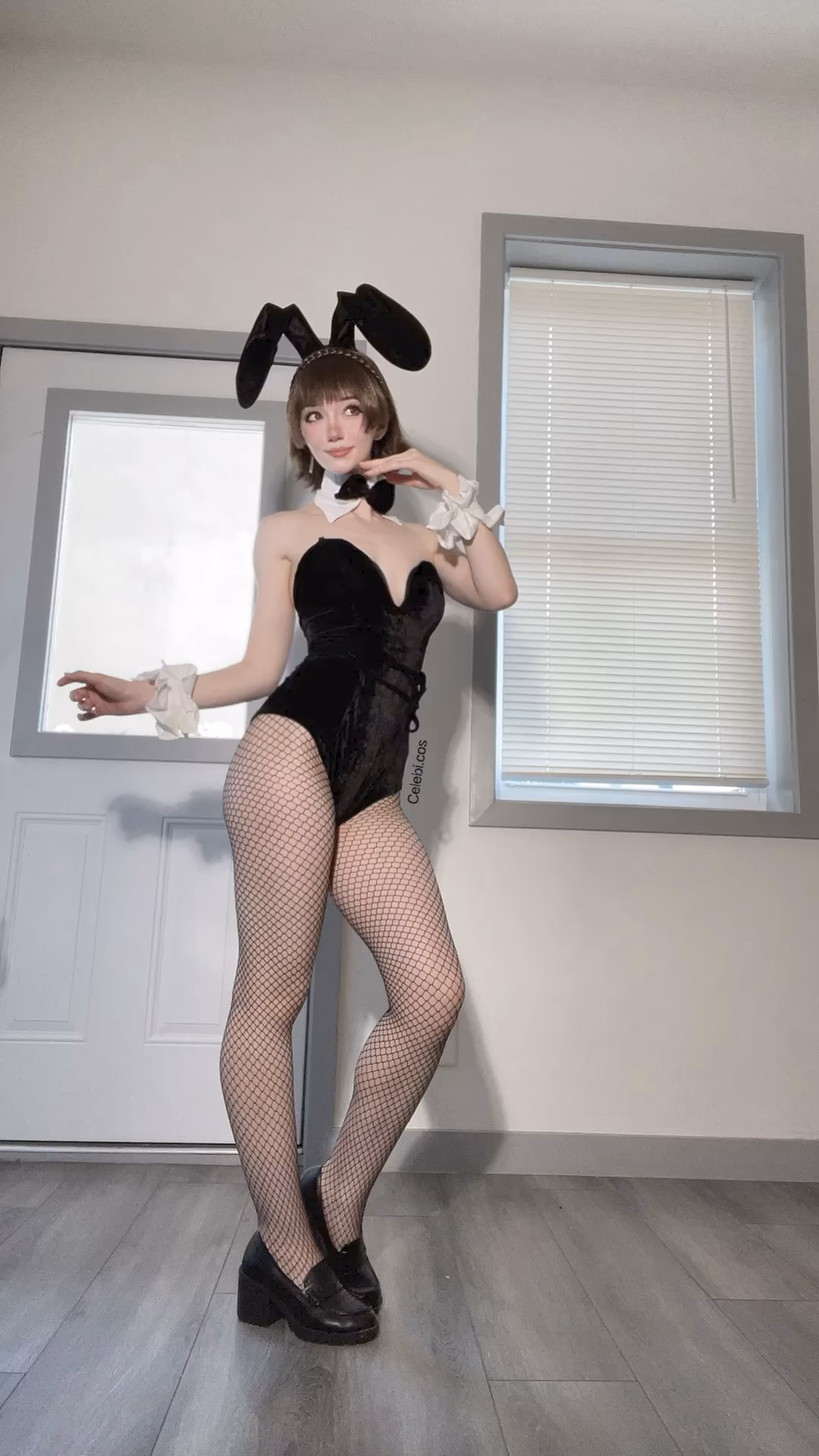 Celebi Cosplays as Makoto Niijima — cosplay photo 6 of 10