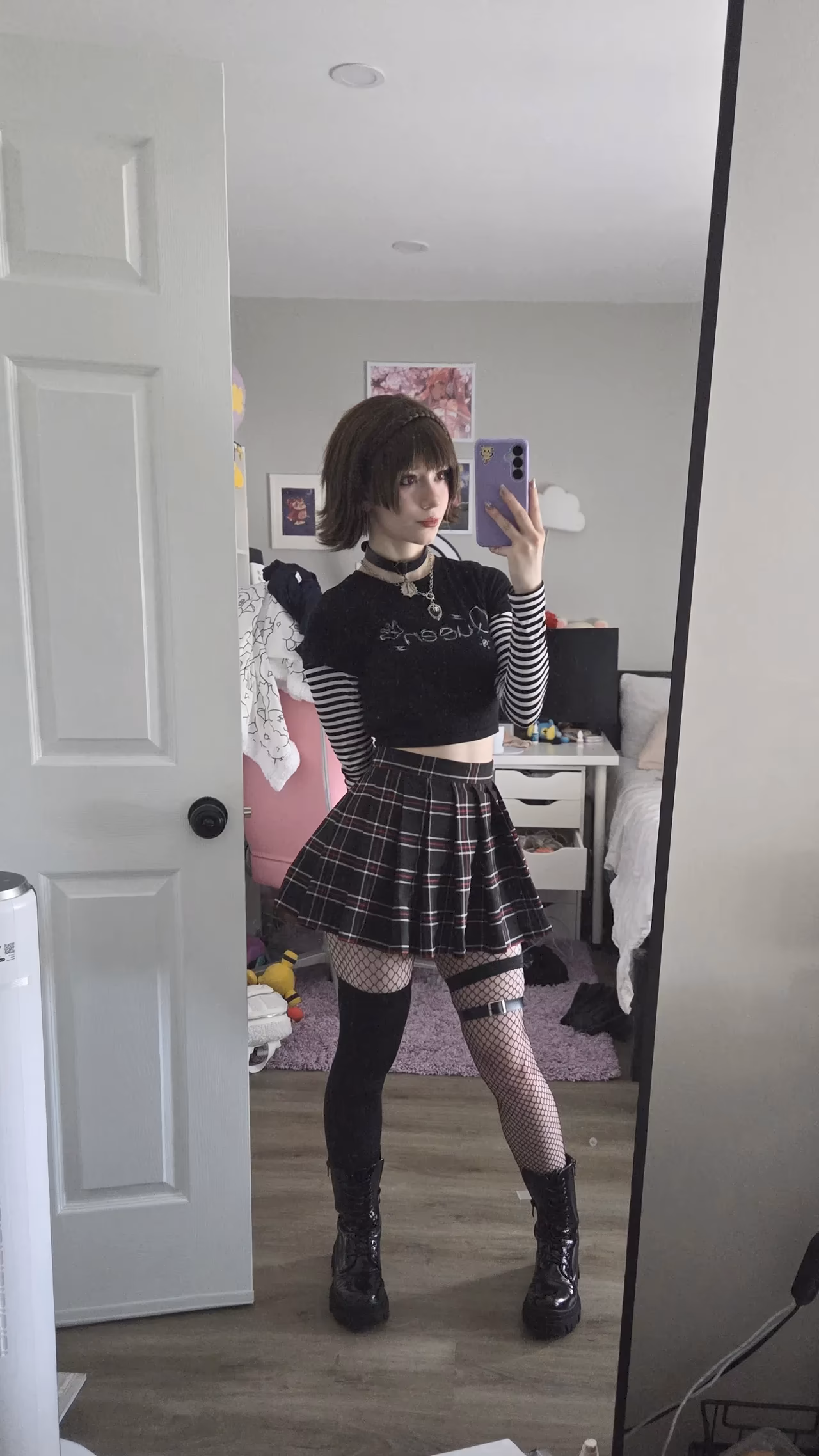 Celebi Cosplays as Makoto Niijima — cosplay photo 18 of 20