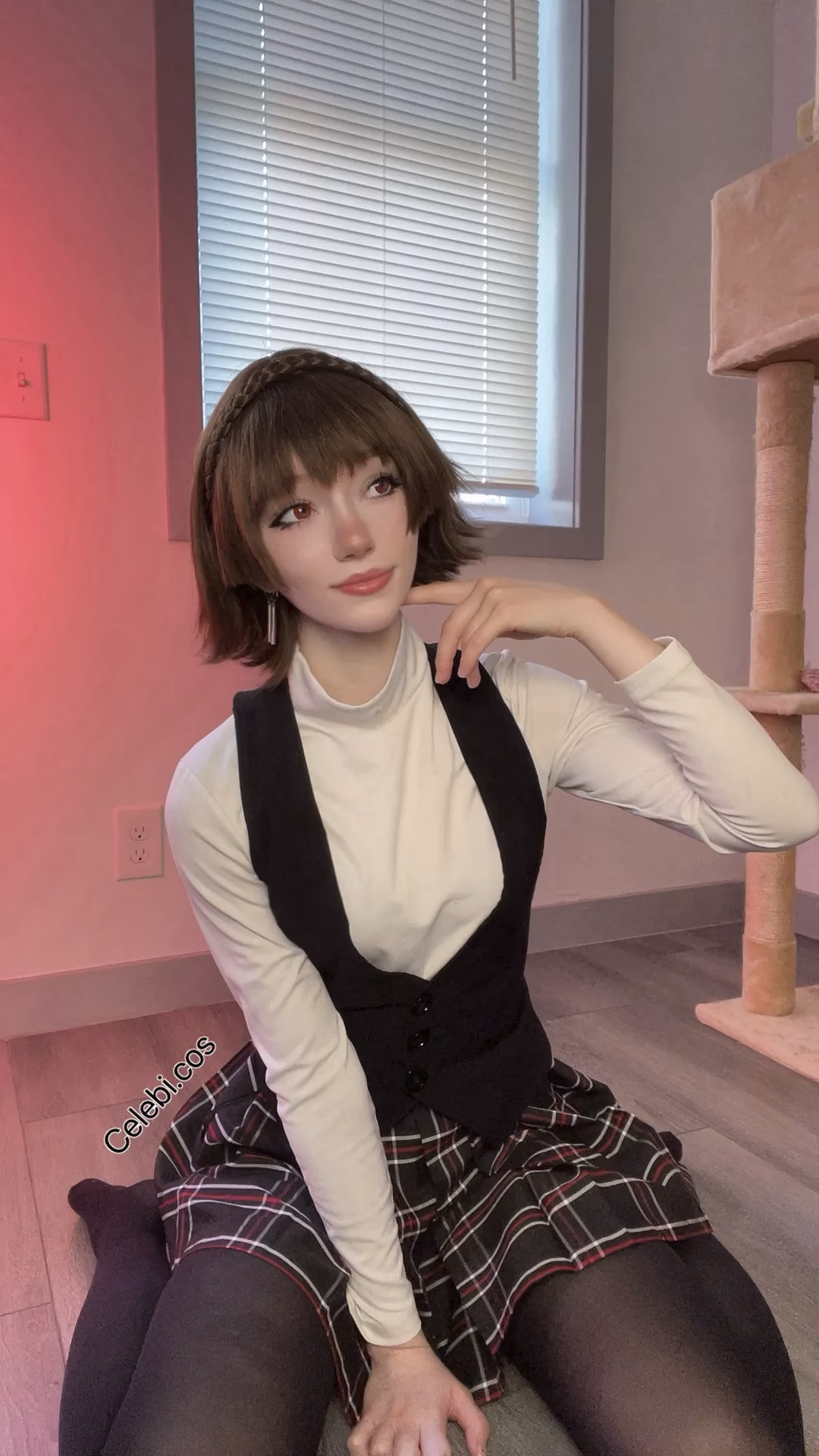 Celebi Cosplays as Makoto Niijima — cosplay photo 10 of 19