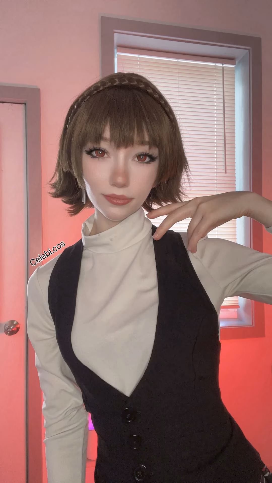 Celebi Cosplays as Makoto Niijima — cosplay photo 15 of 19