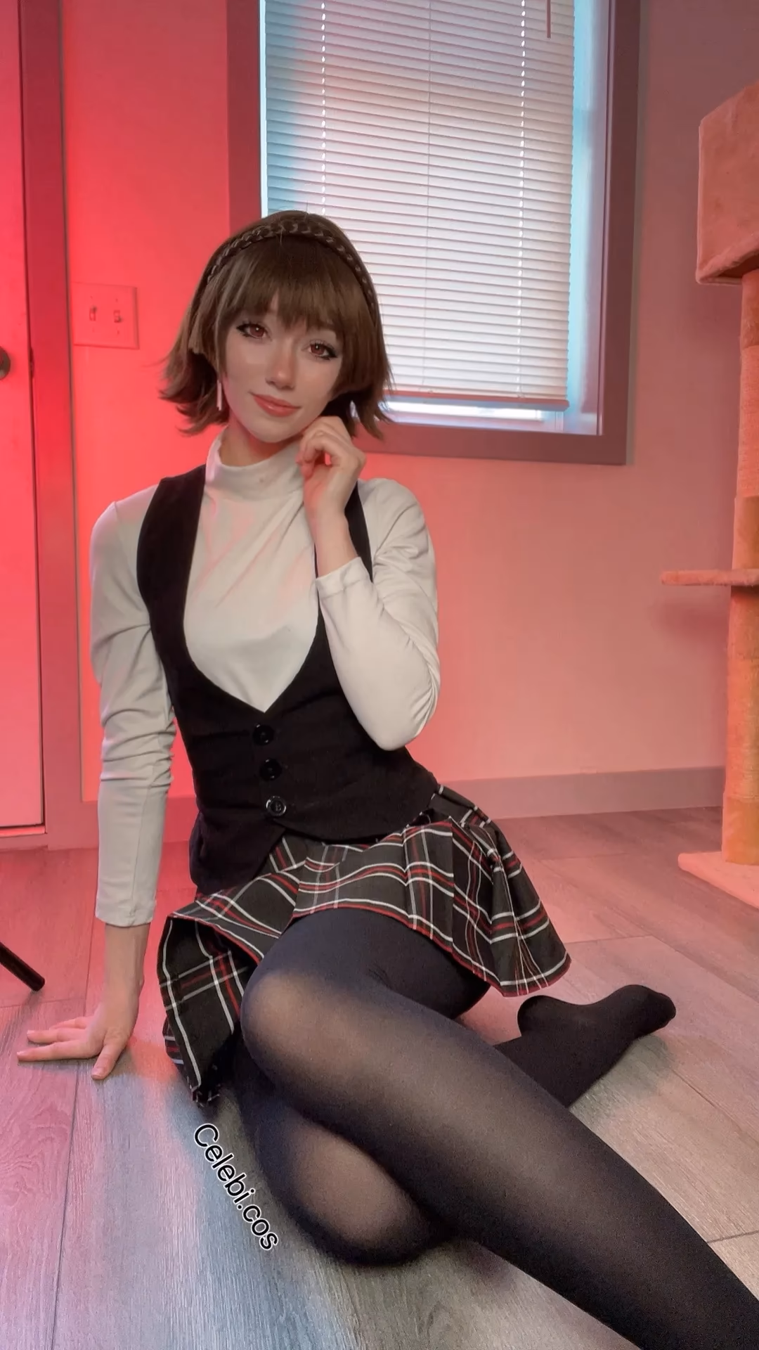Celebi Cosplays as Makoto Niijima — cosplay photo 3 of 19