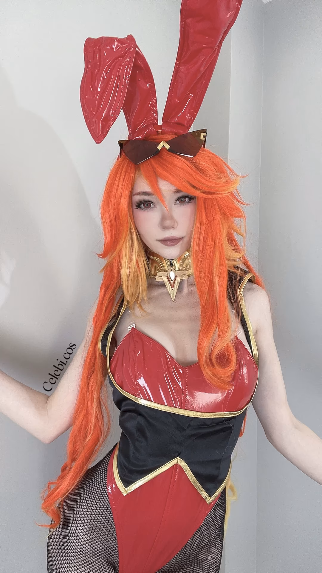 Celebi Cosplays as Mavuika — cosplay photo 2 of 15