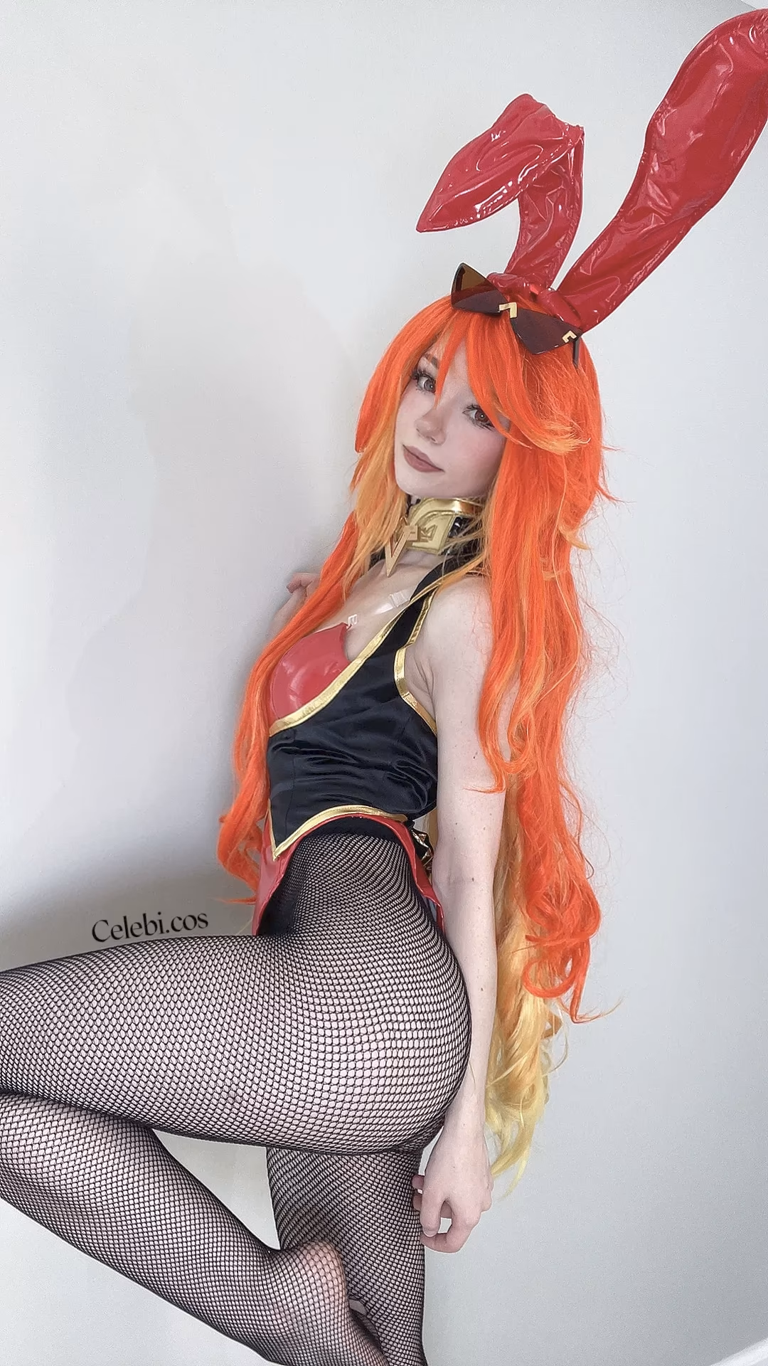 Celebi Cosplays as Mavuika — cosplay photo 9 of 15