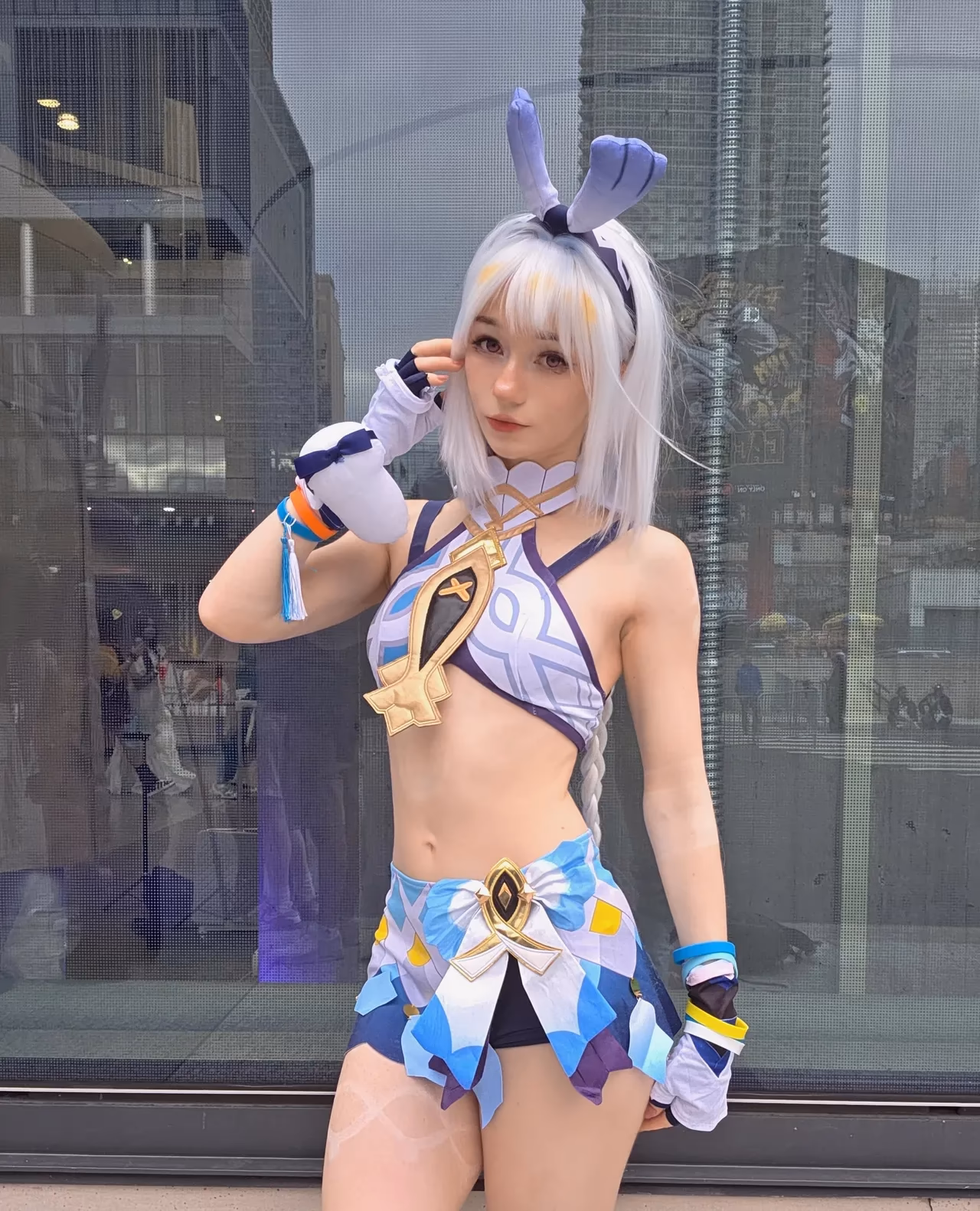 Celebi Cosplays as Mualani — cosplay photo 2 of 14