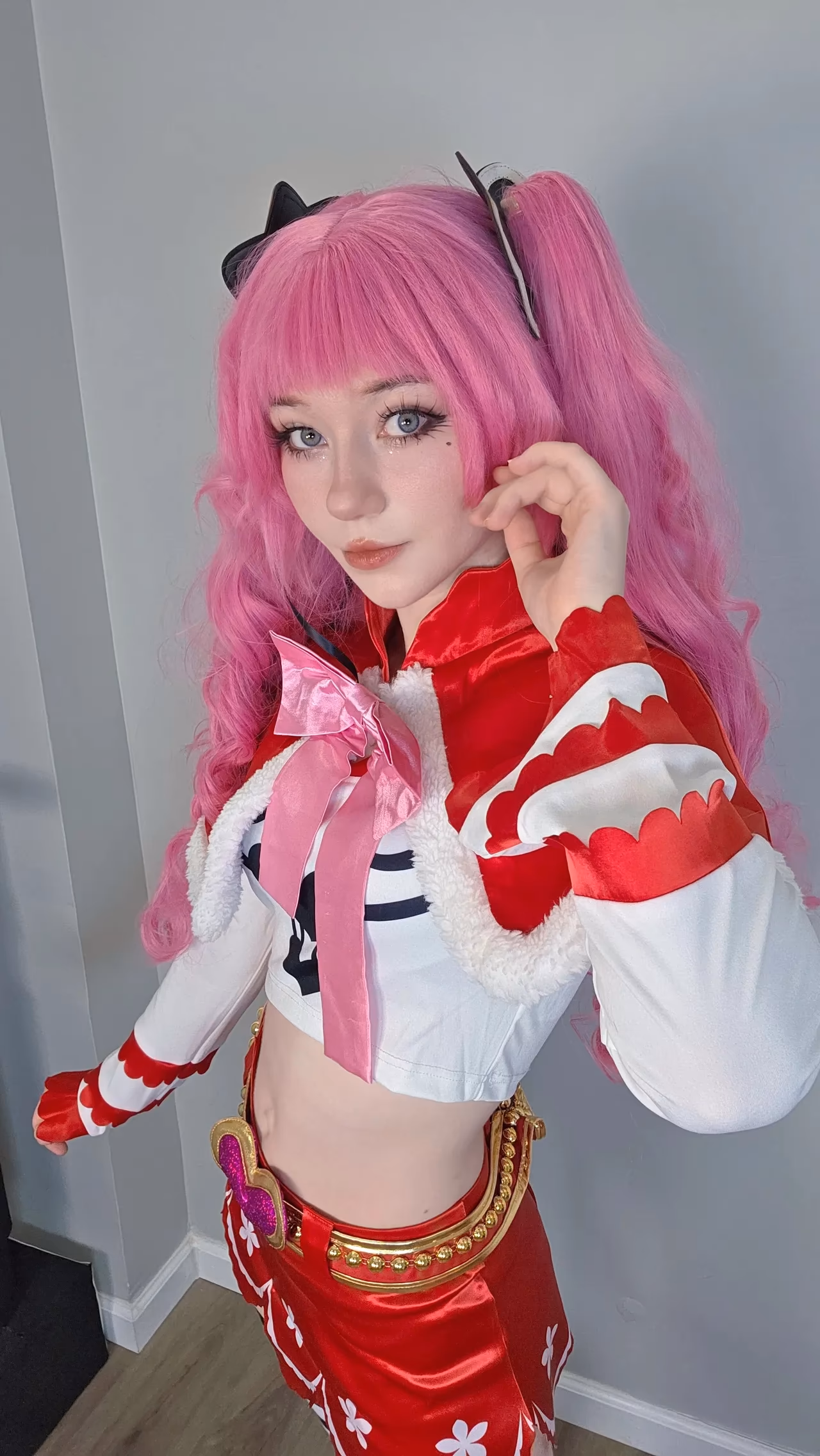 Celebi Cosplays as Perona — cosplay photo 5 of 20